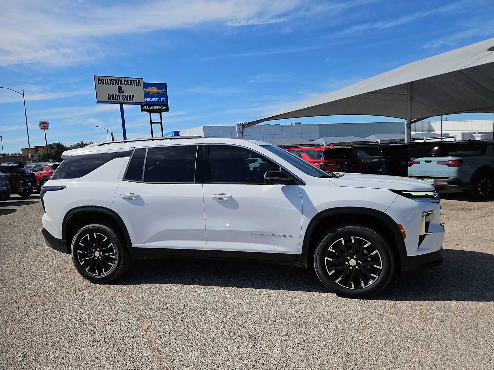 Thumbnail: 2026 Chevrolet Traverse - 9