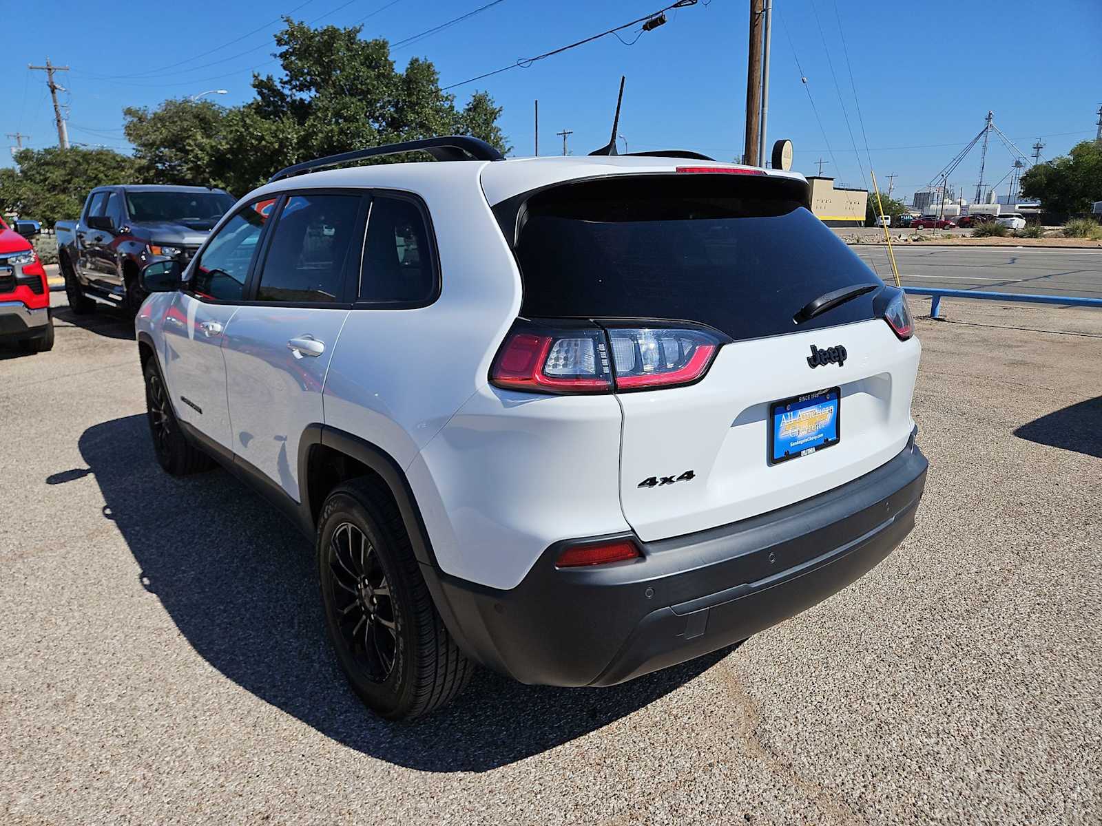 Thumbnail: 2023 Jeep Cherokee - 6