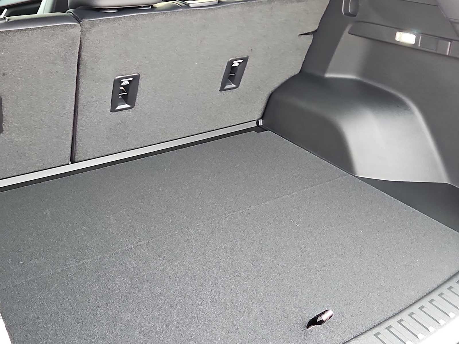 Thumbnail: 2026 Chevrolet Equinox - 23