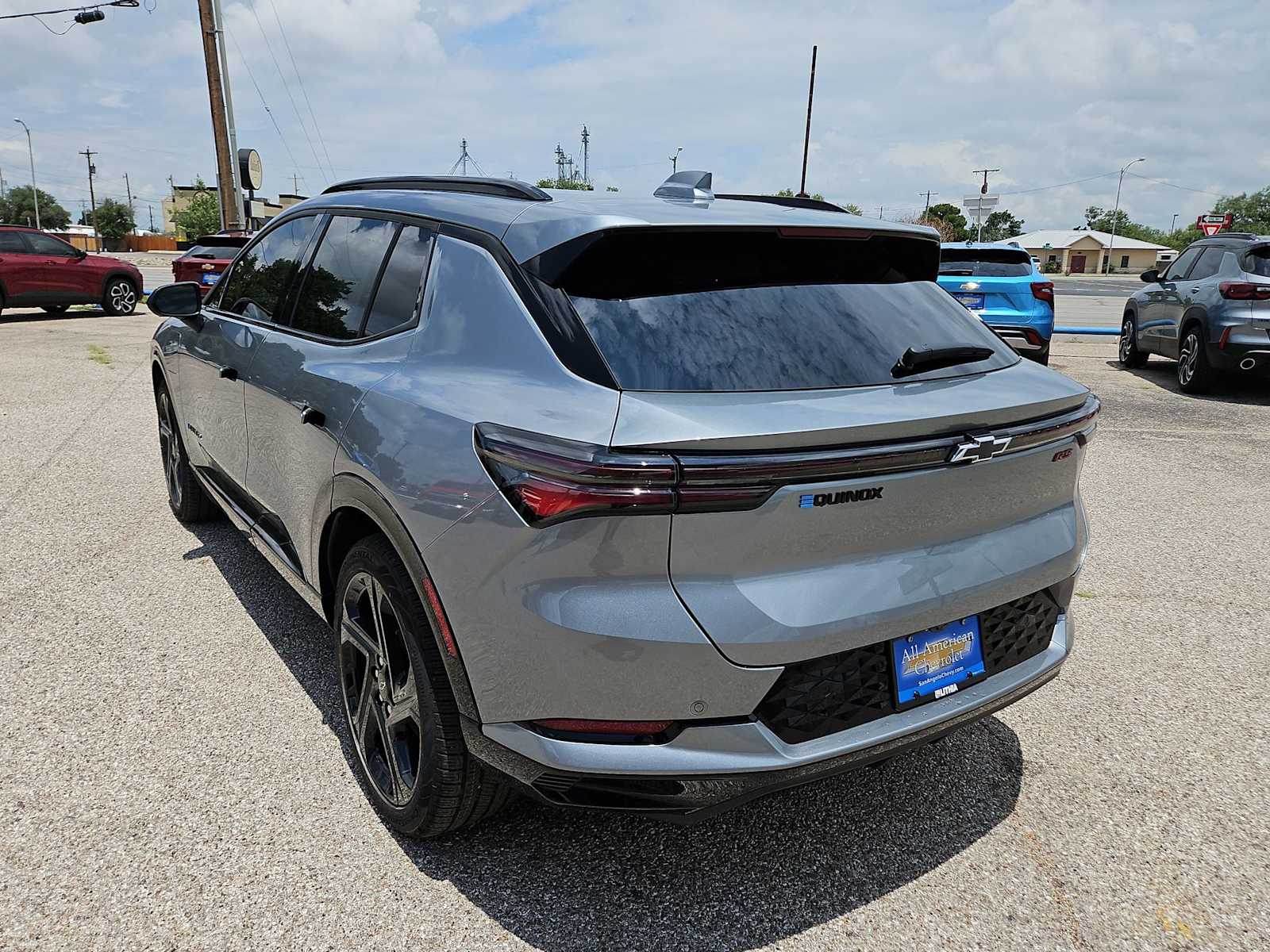Thumbnail: 2025 Chevrolet Equinox - 4