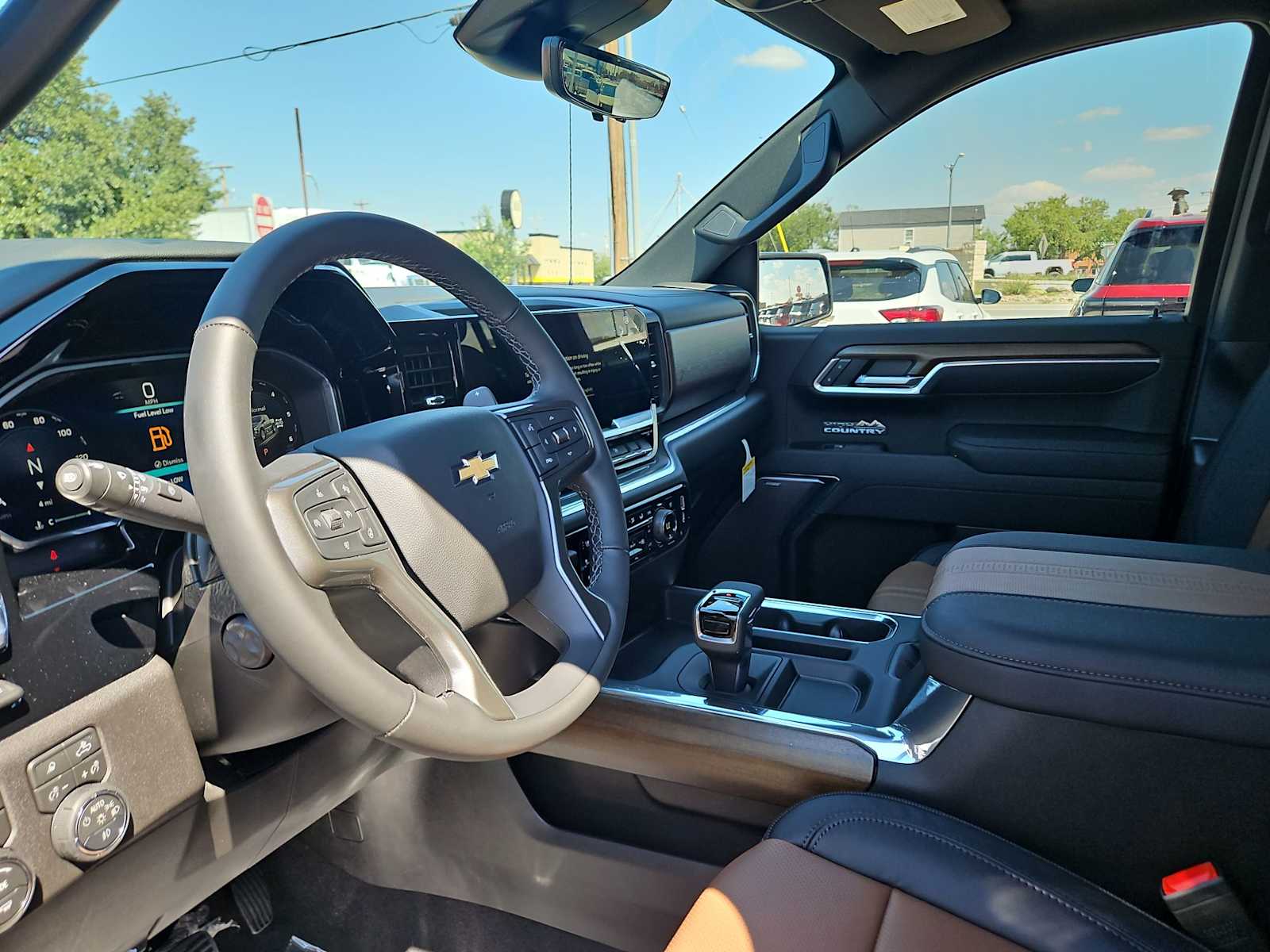 Thumbnail: 2026 Chevrolet Silverado 1500 - 10