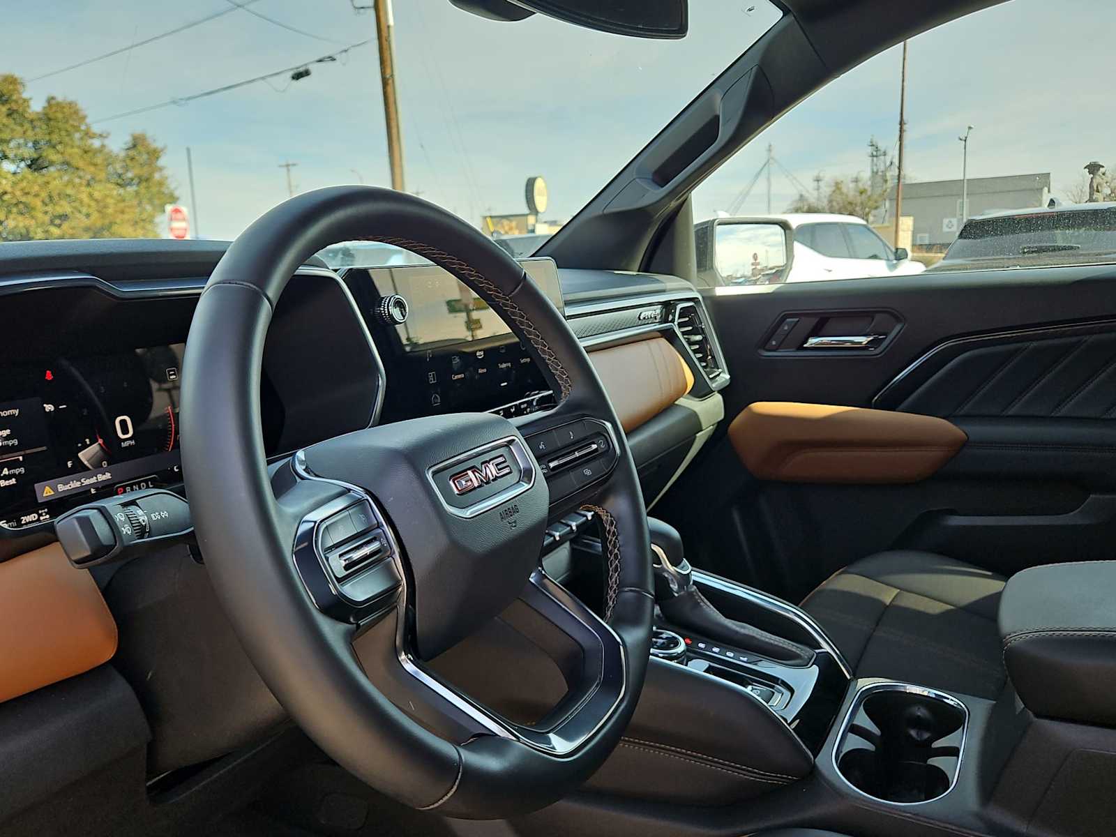 Thumbnail: 2024 GMC Canyon - 10