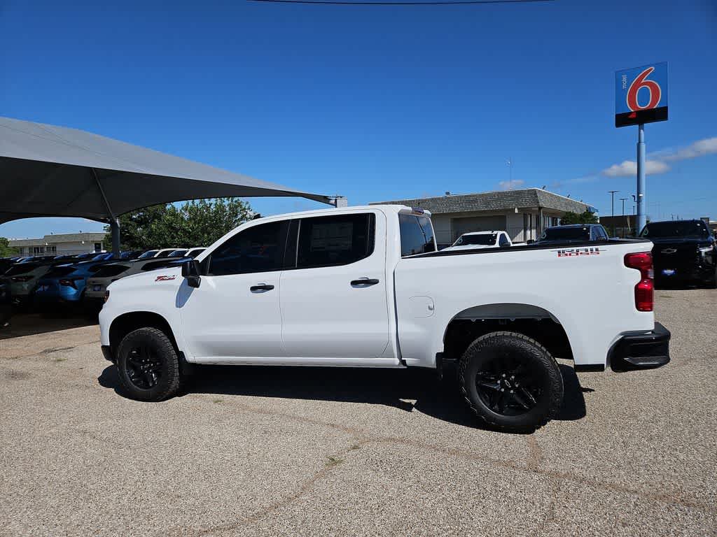 Thumbnail: 2026 Chevrolet Silverado 1500 - 5