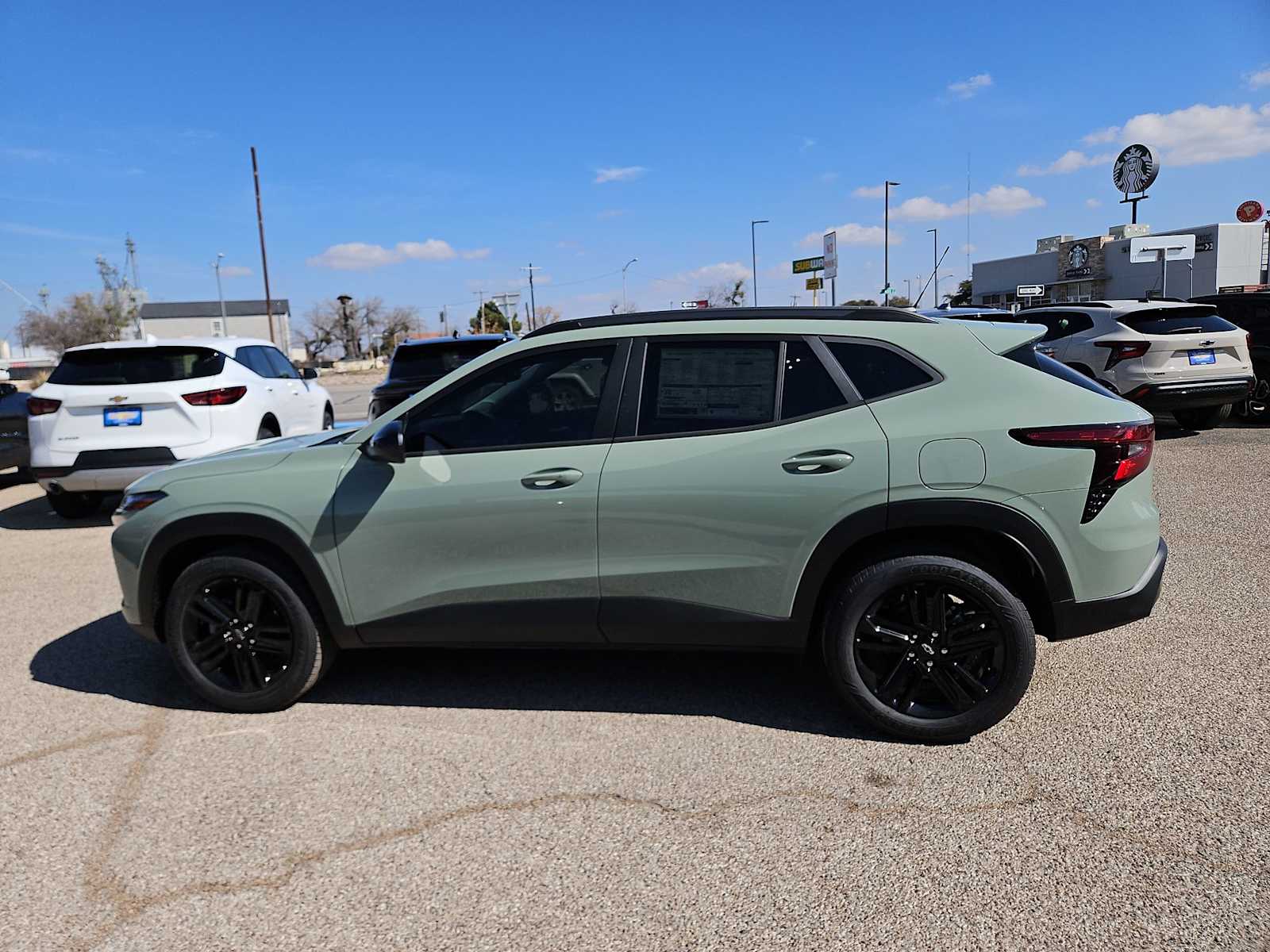 Thumbnail: 2026 Chevrolet Trax - 5