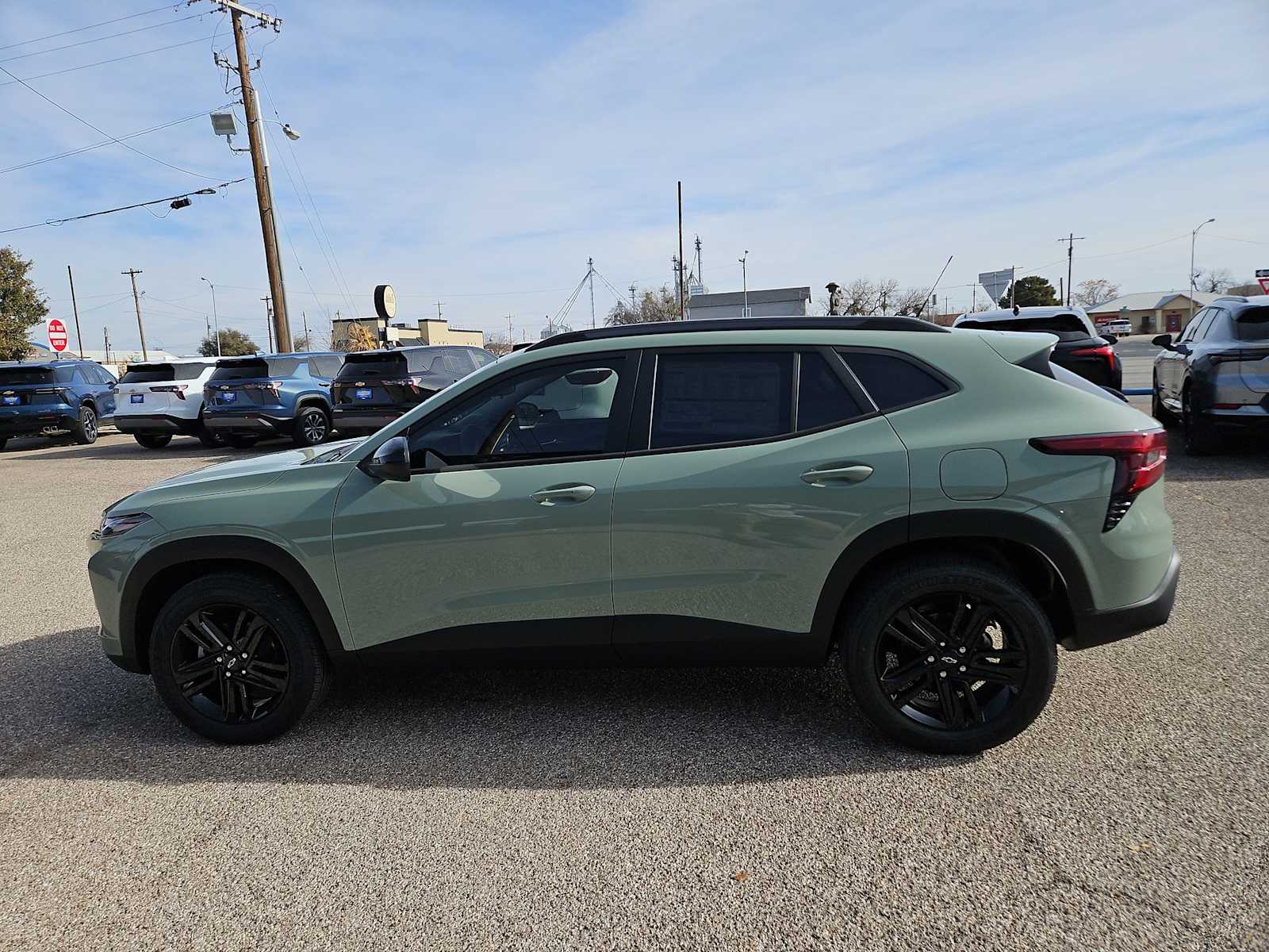 Thumbnail: 2026 Chevrolet Trax - 5