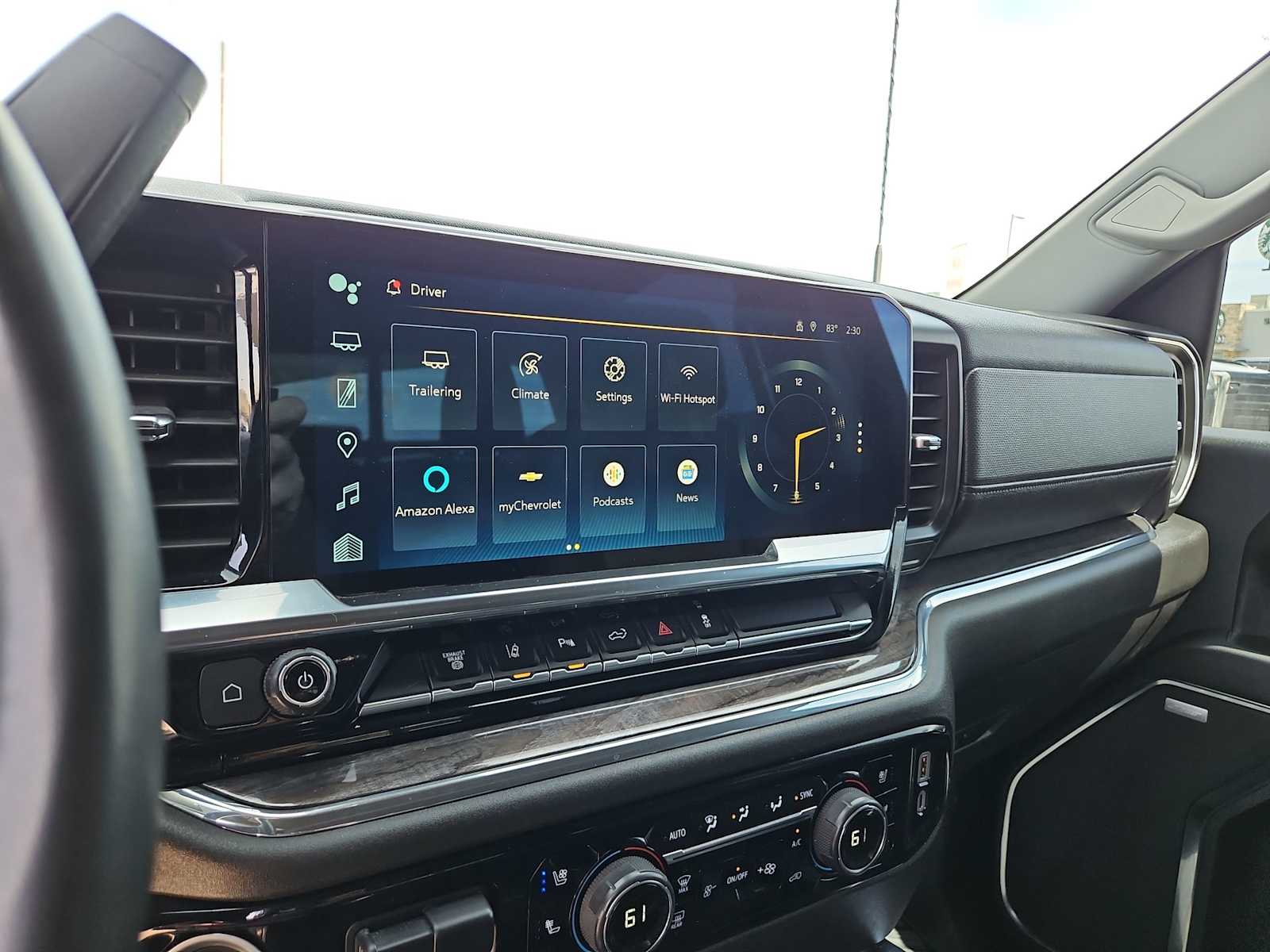 Thumbnail: 2024 Chevrolet Silverado 3500 - 24