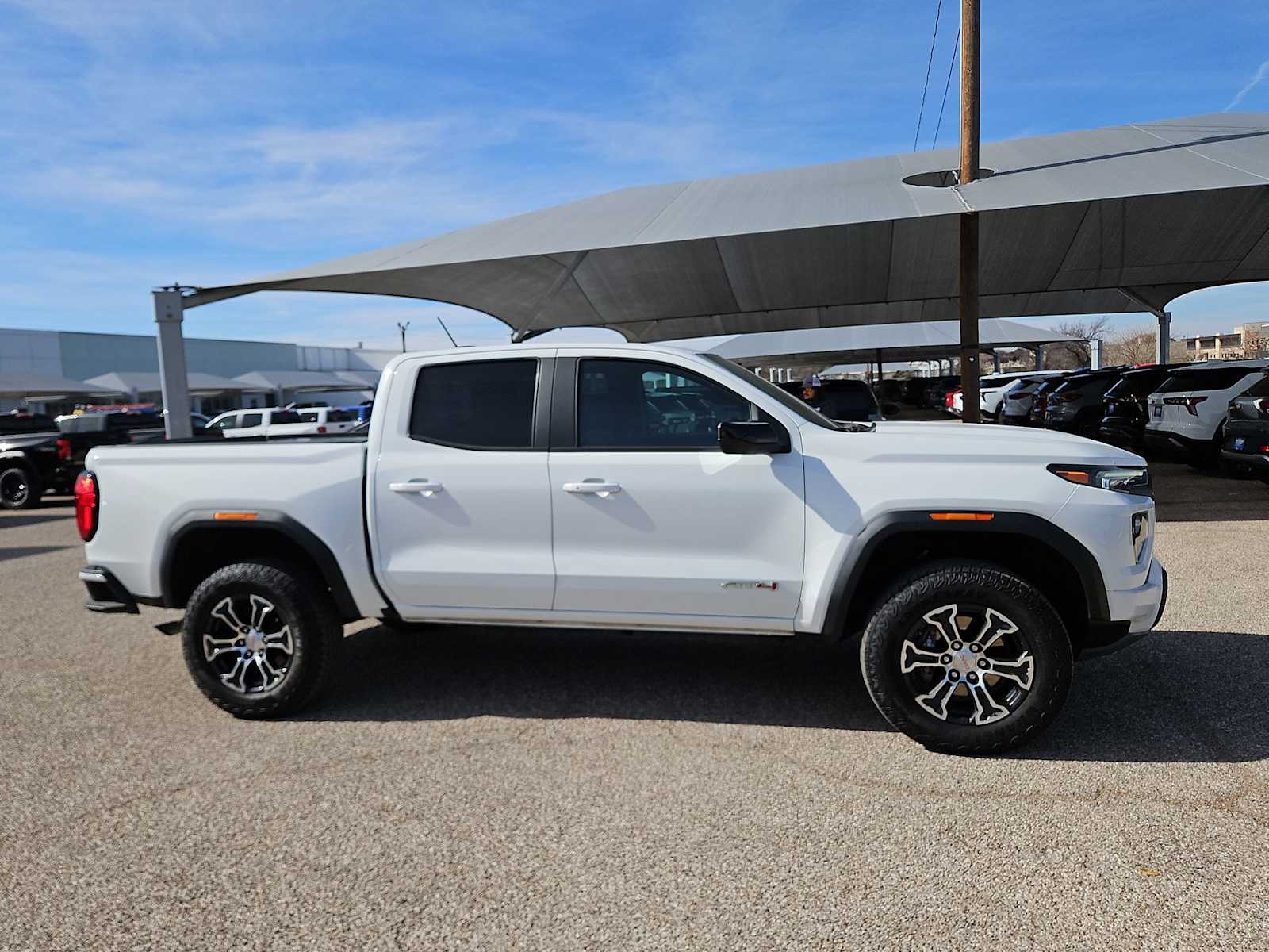 Thumbnail: 2024 GMC Canyon - 9