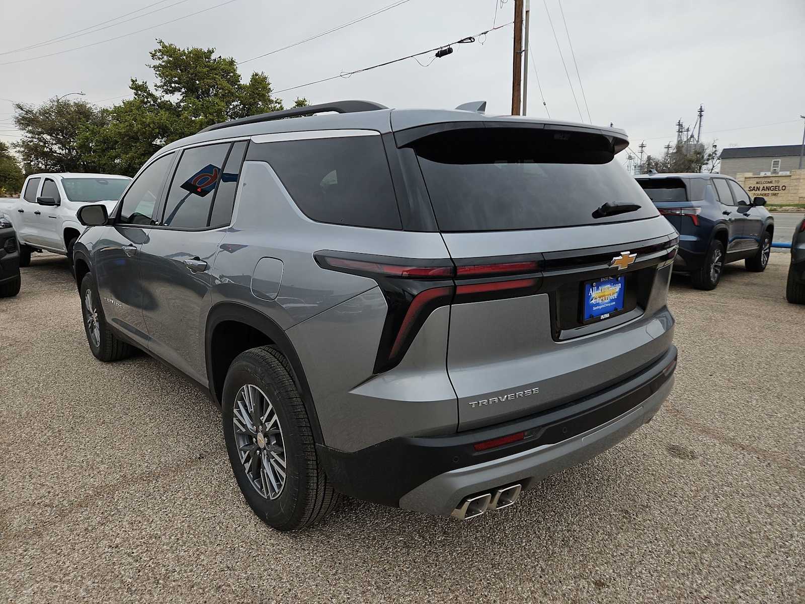 Thumbnail: 2026 Chevrolet Traverse - 6