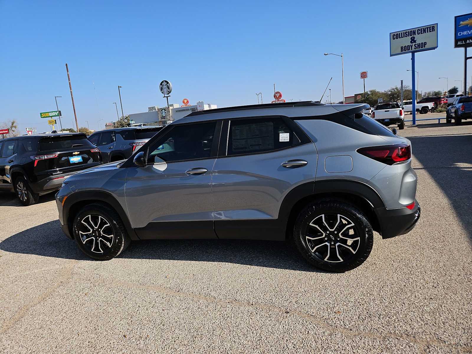 Thumbnail: 2026 Chevrolet TrailBlazer - 5