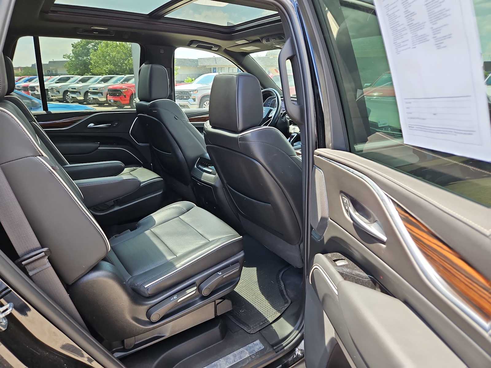 Thumbnail: 2023 Cadillac Escalade - 12