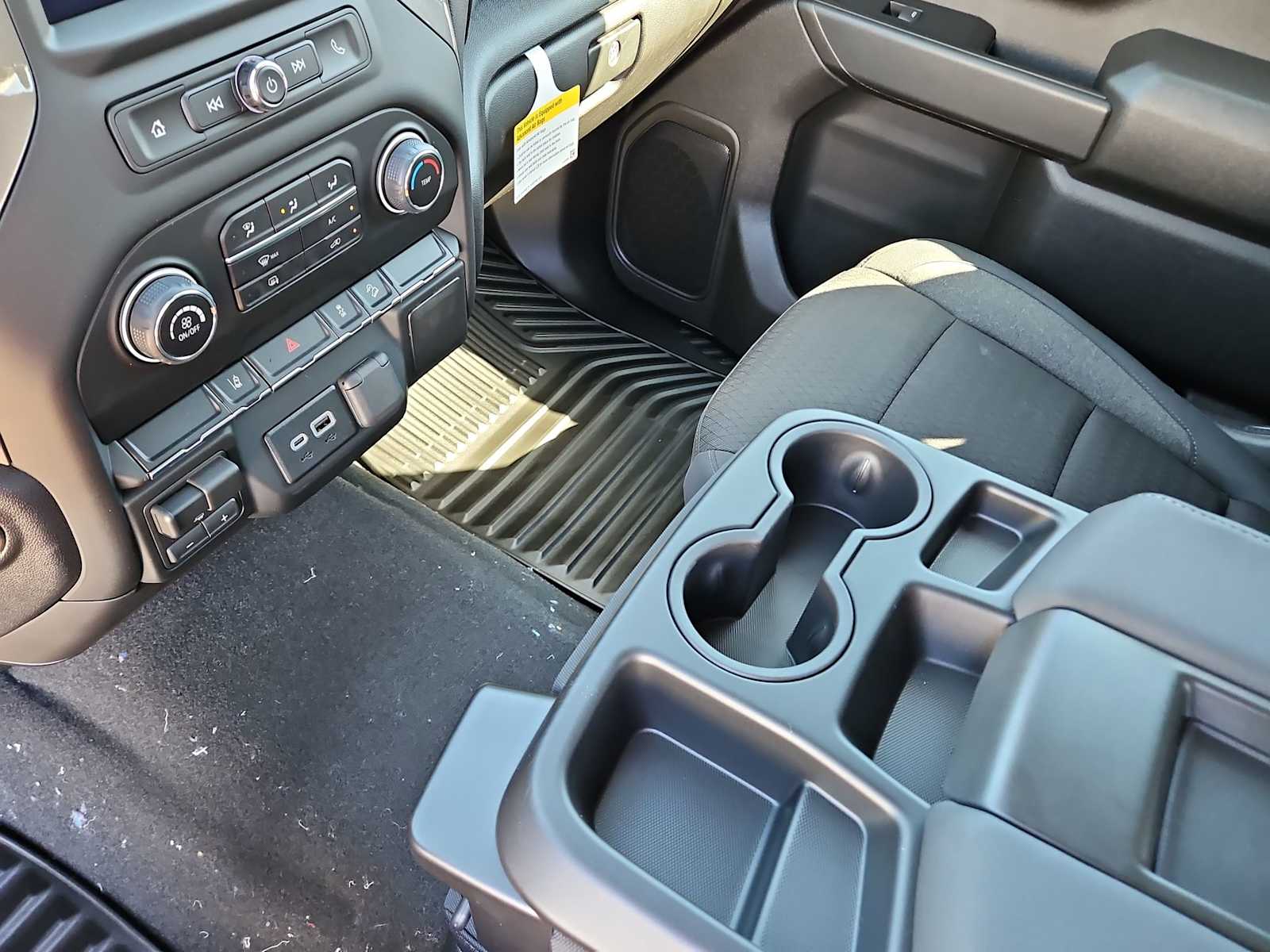 Thumbnail: 2026 Chevrolet Silverado 2500 - 20