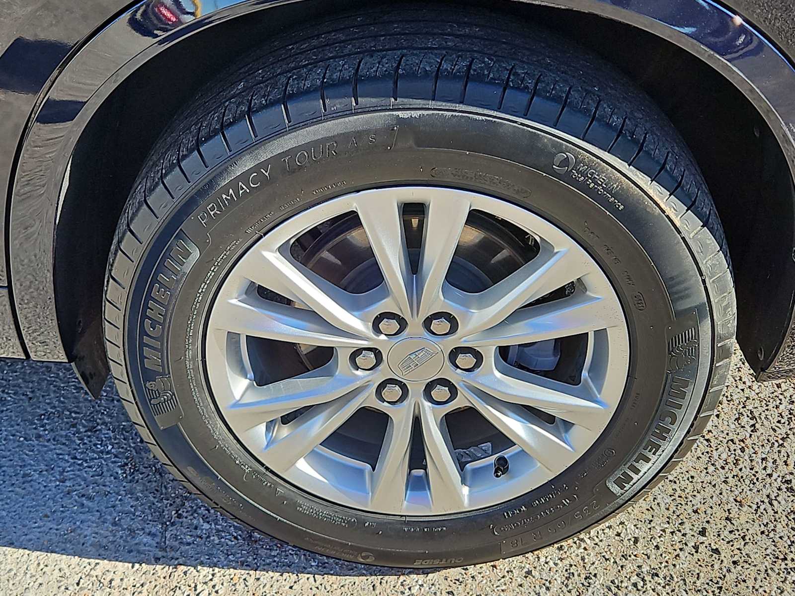 Thumbnail: 2022 Cadillac XT6 - 12