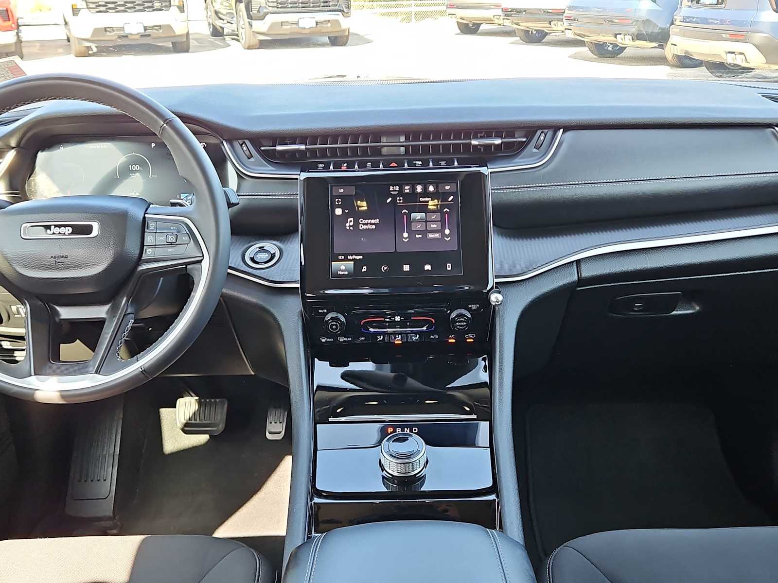 Thumbnail: 2023 Jeep Grand Cherokee - 15