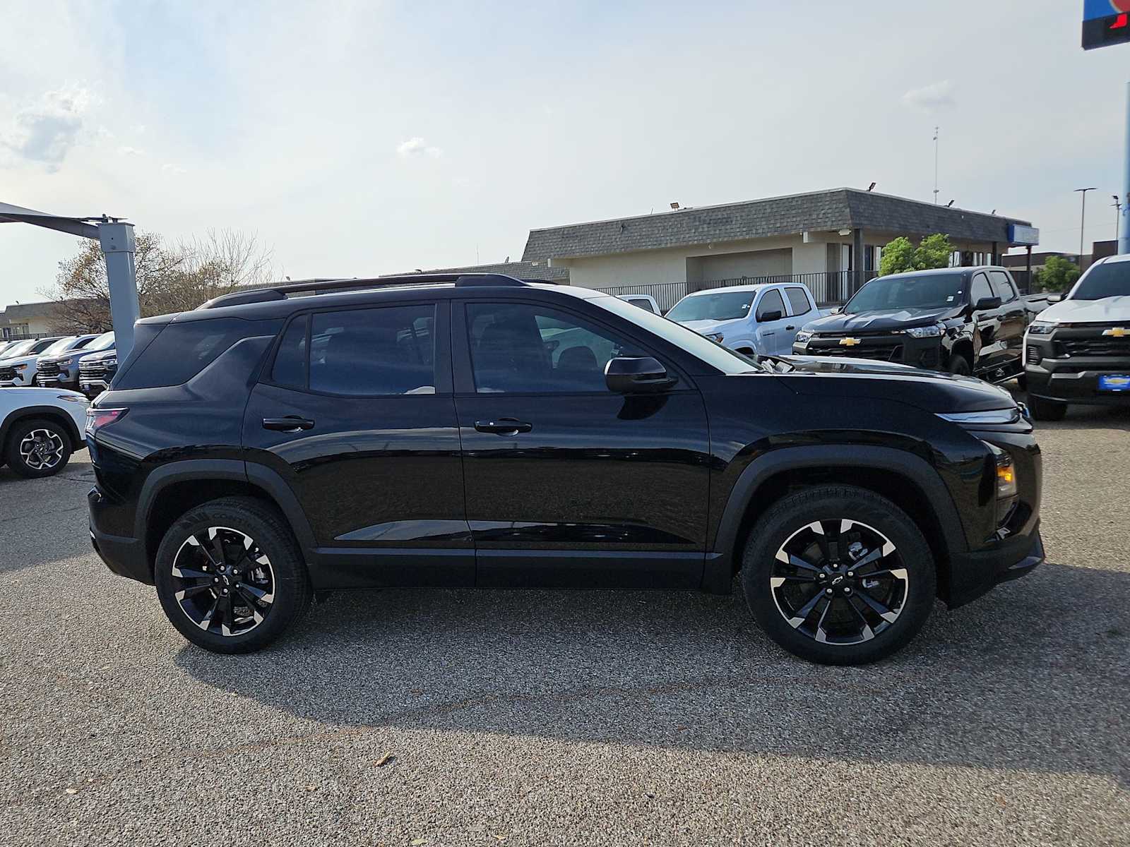 Thumbnail: 2026 Chevrolet Equinox - 8