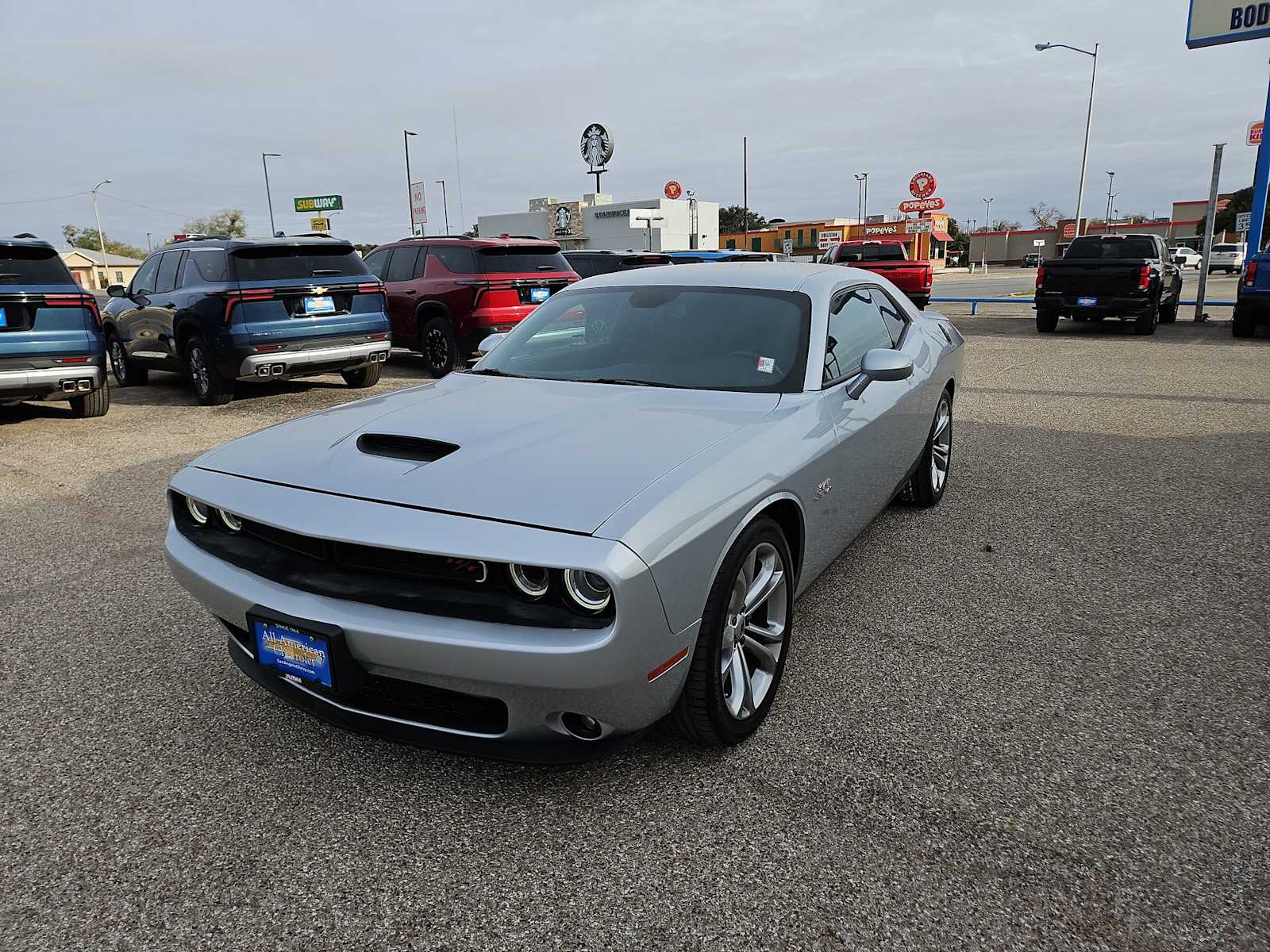Thumbnail: 2022 Dodge Challenger - 4