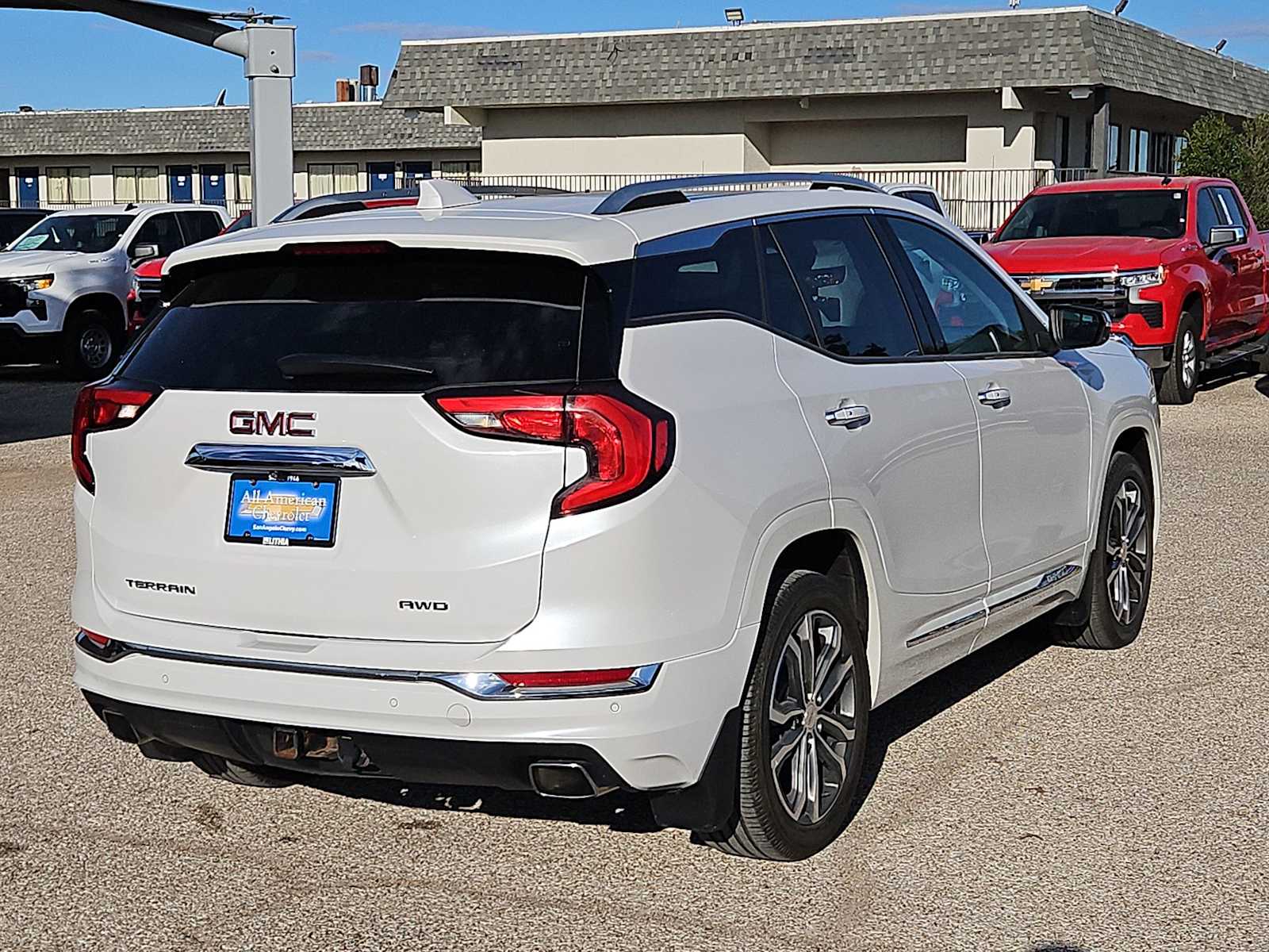 Thumbnail: 2020 GMC Terrain - 8