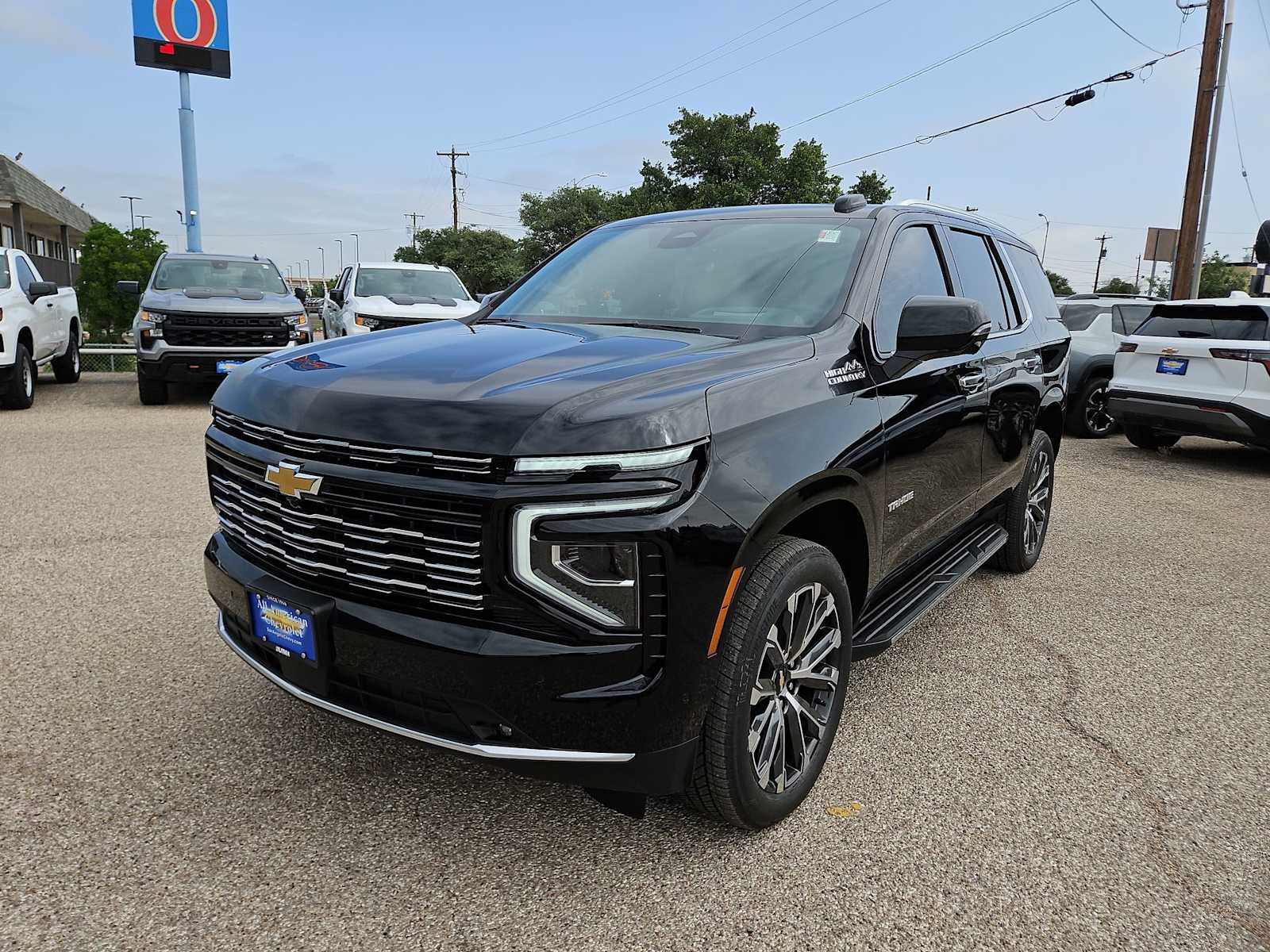 Thumbnail: 2026 Chevrolet Tahoe - 4
