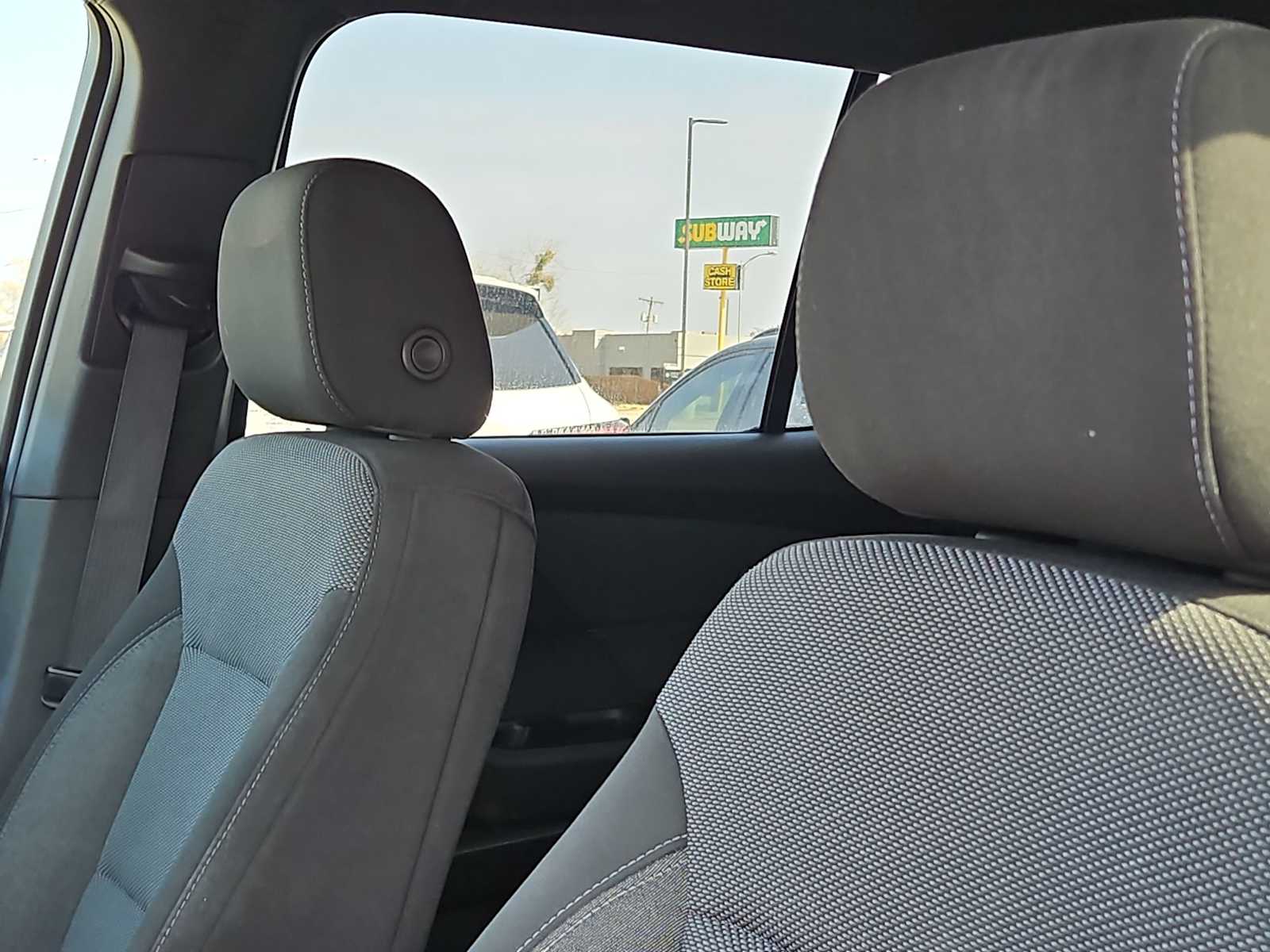 Thumbnail: 2023 Chevrolet Traverse - 15