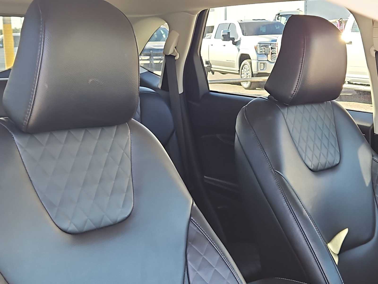 Thumbnail: 2023 Ford Edge - 17