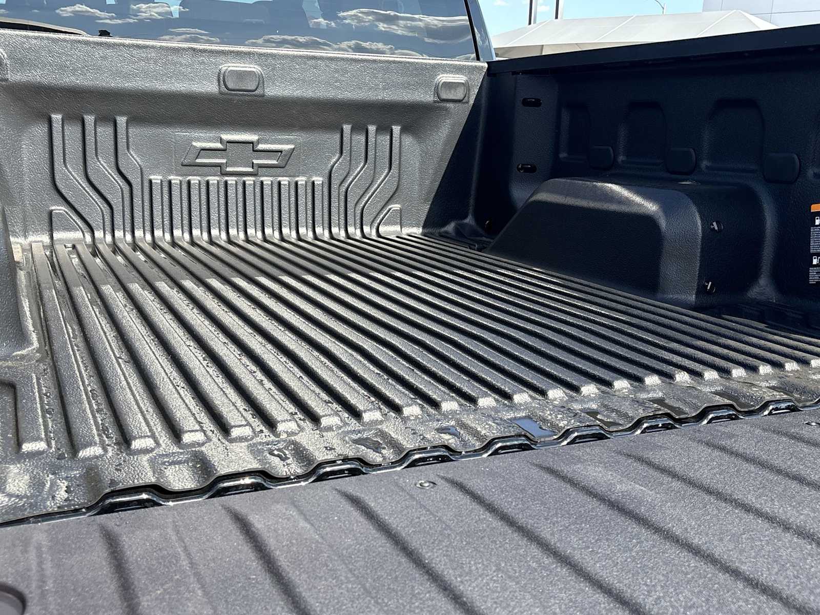 Thumbnail: 2026 Chevrolet Silverado 1500 - 23