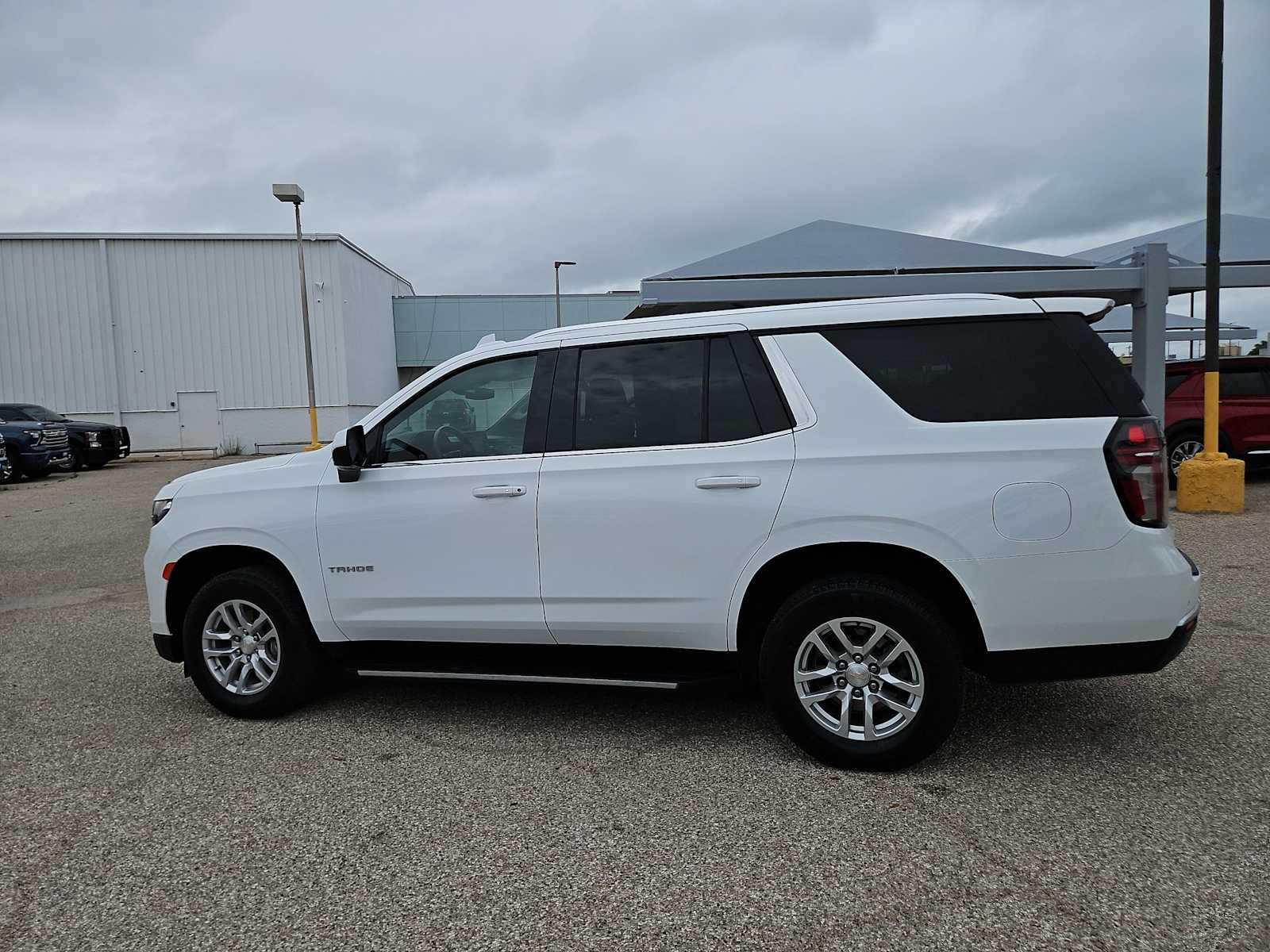 Thumbnail: 2023 Chevrolet Tahoe - 5