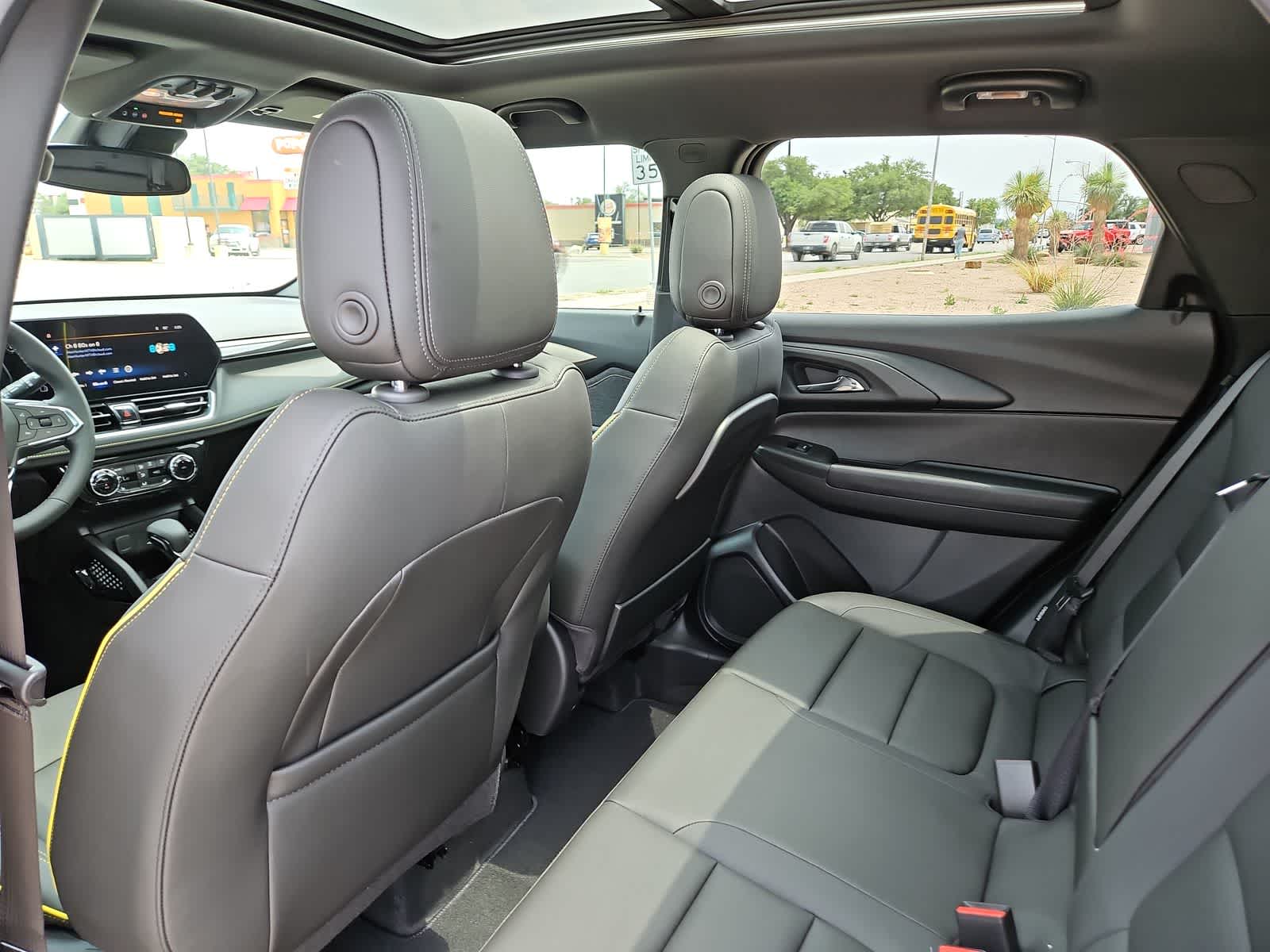 Thumbnail: 2024 Chevrolet TrailBlazer - 18