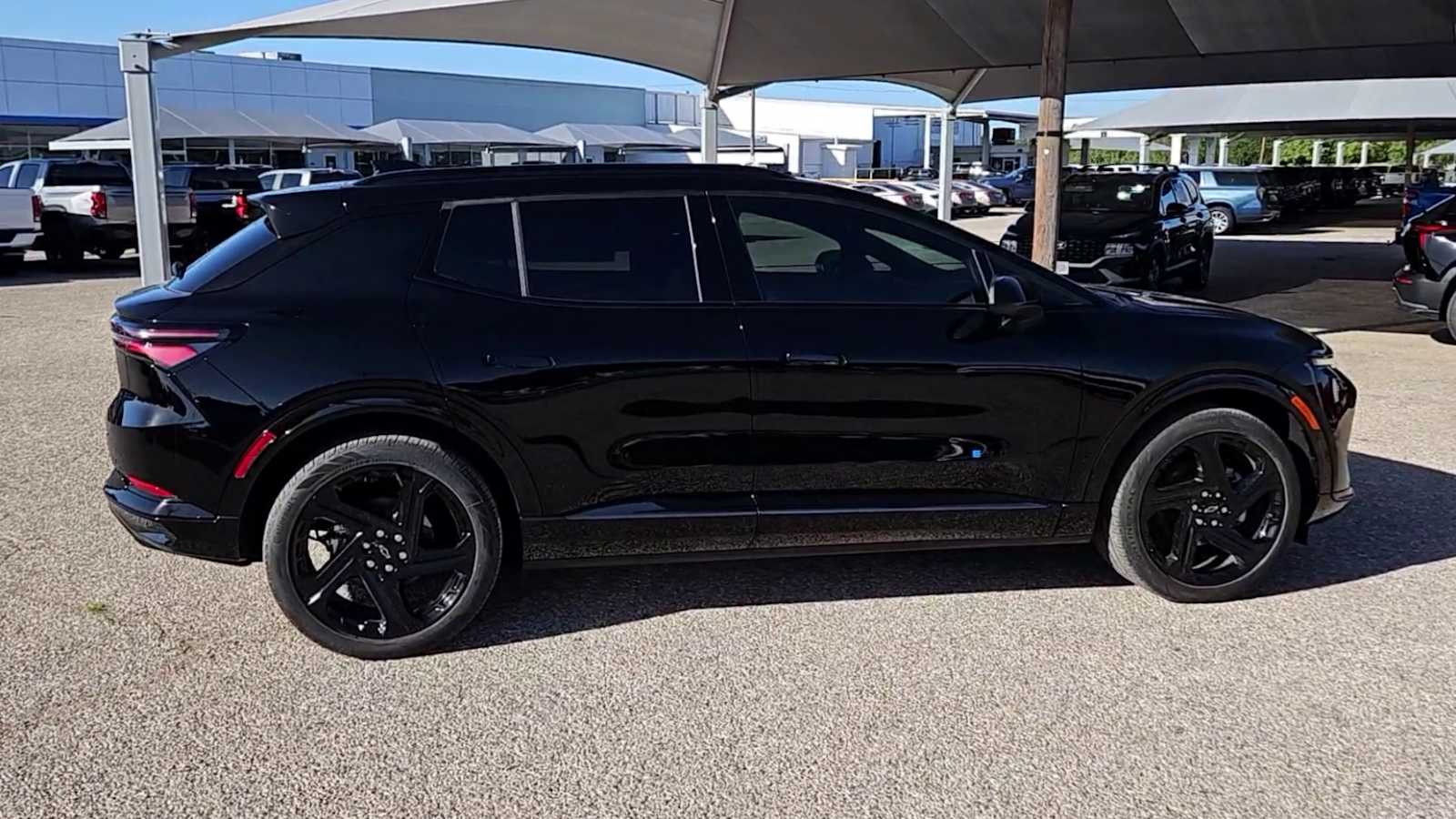 Thumbnail: 2025 Chevrolet Equinox - 8