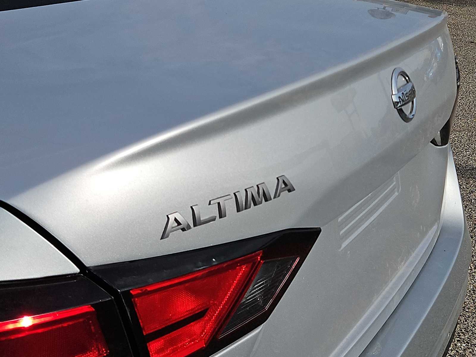 Thumbnail: 2024 Nissan Altima - 11