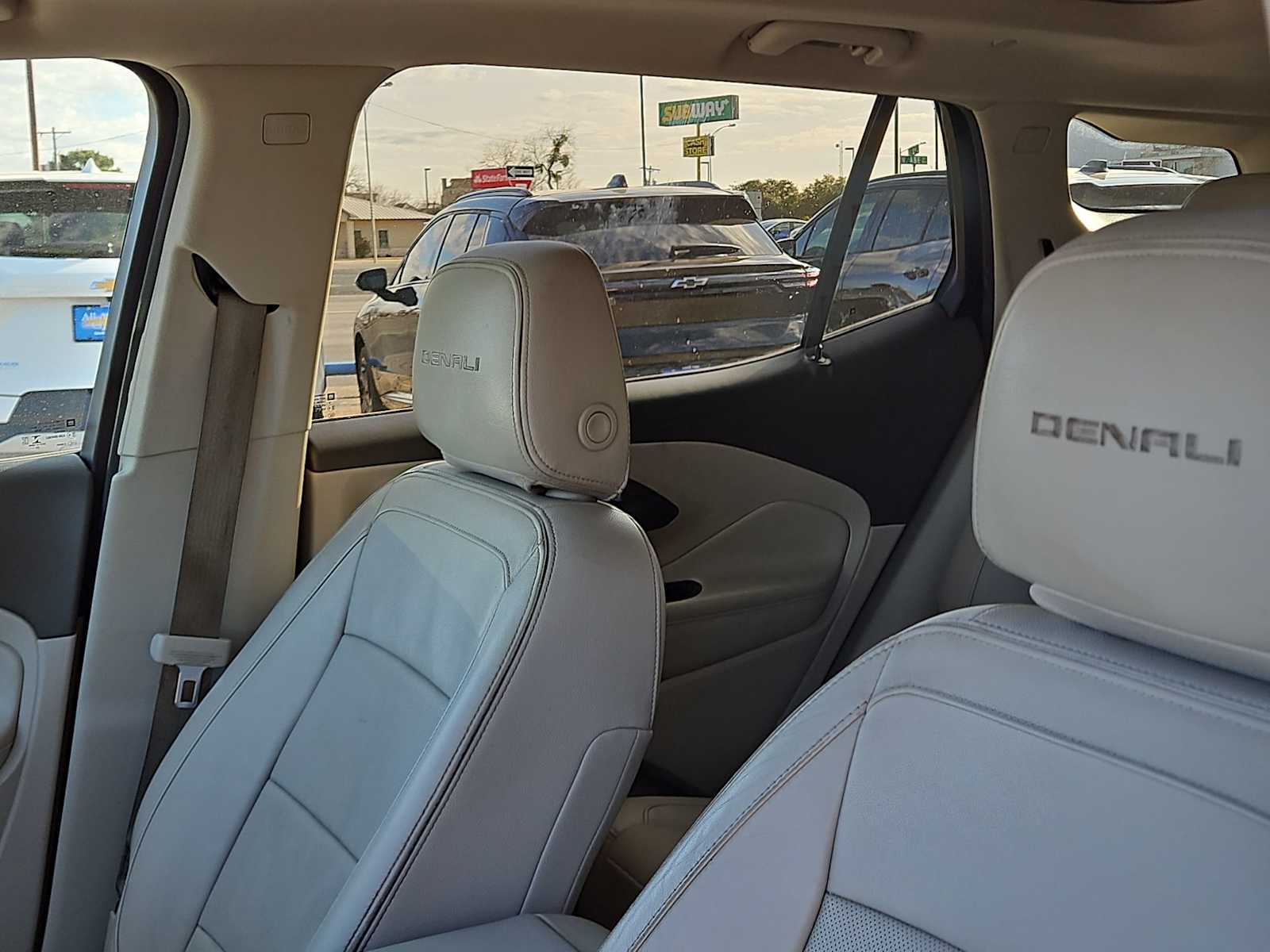 Thumbnail: 2020 GMC Terrain - 15