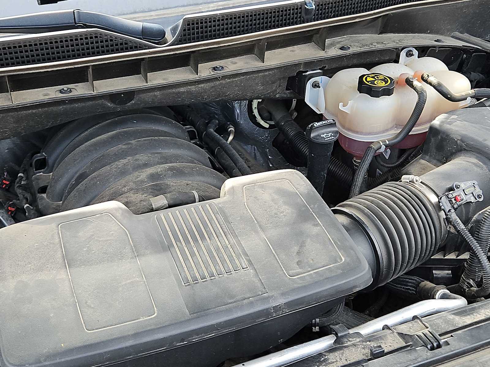 Thumbnail: 2023 Cadillac Escalade - 9