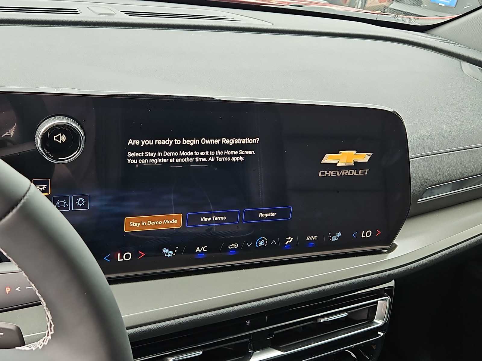 Thumbnail: 2026 Chevrolet Traverse - 24