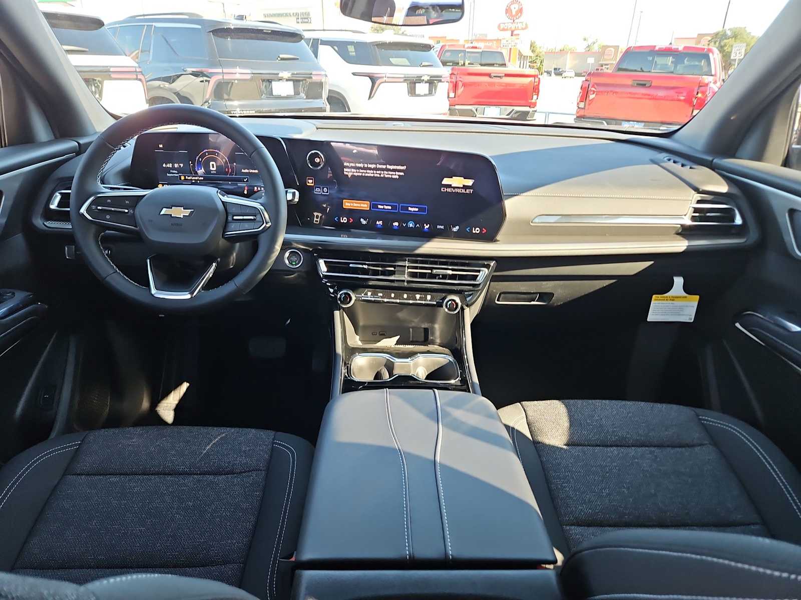 Thumbnail: 2022 Toyota Tundra - 7