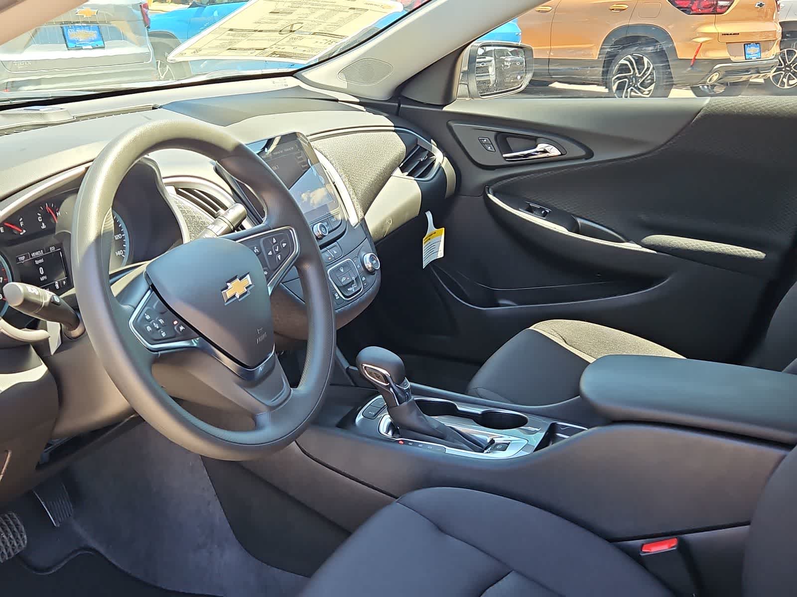 Thumbnail: 2025 Chevrolet Malibu - 2