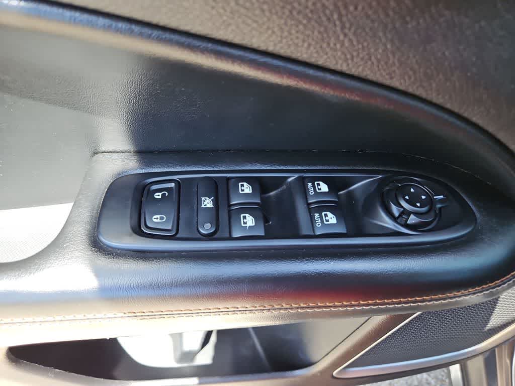Thumbnail: 2020 Jeep Compass - 27
