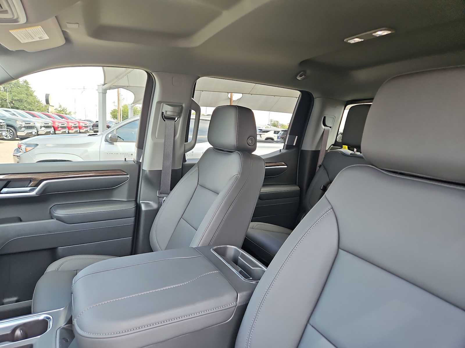 Thumbnail: 2026 Chevrolet Silverado 1500 - 18