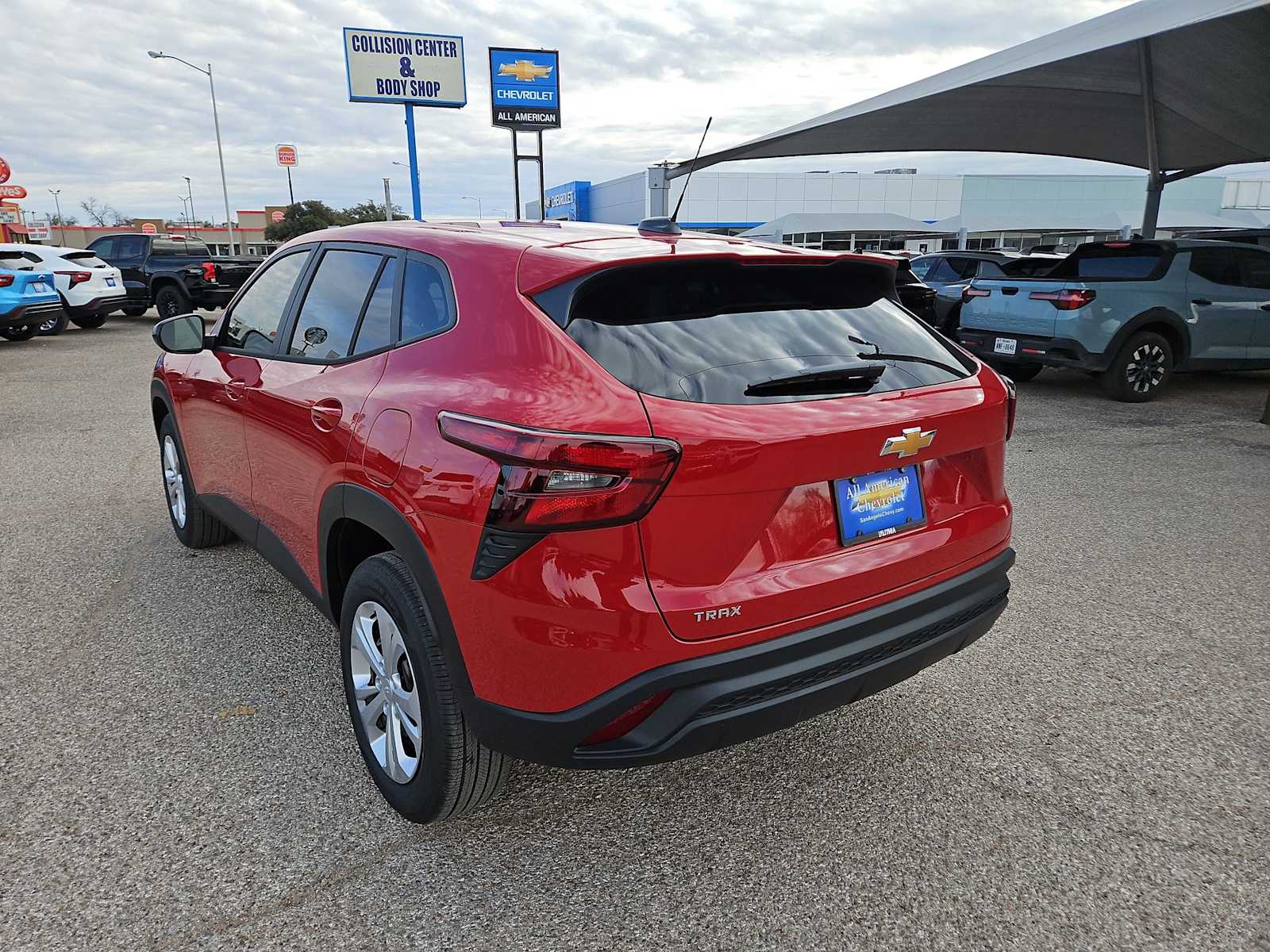 Thumbnail: 2026 Chevrolet Trax - 6