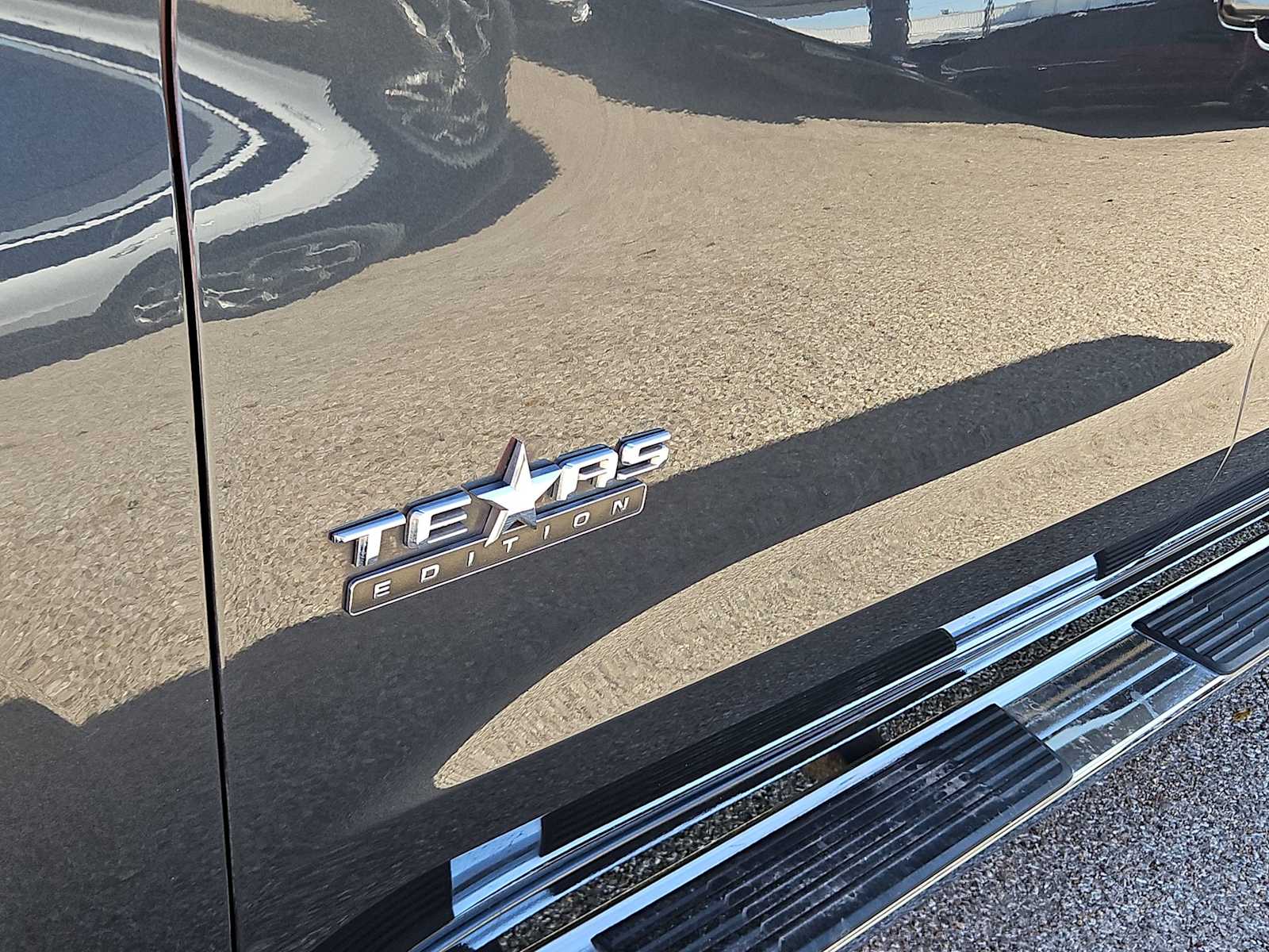 Thumbnail: 2021 Chevrolet Silverado 1500 - 11