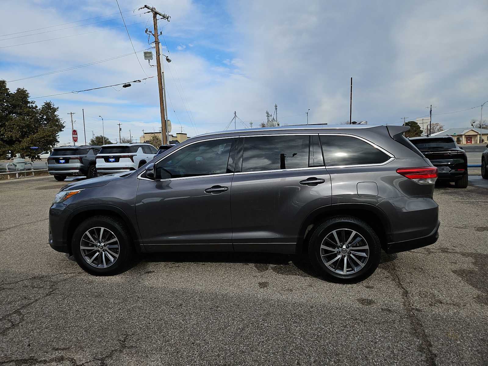Thumbnail: 2018 Toyota Highlander - 5