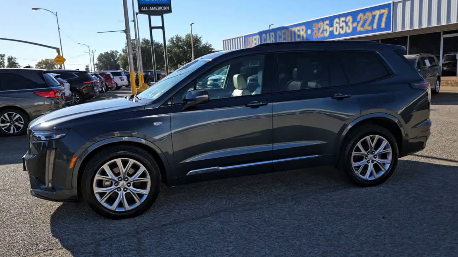 Thumbnail: 2020 Cadillac XT6 - 4