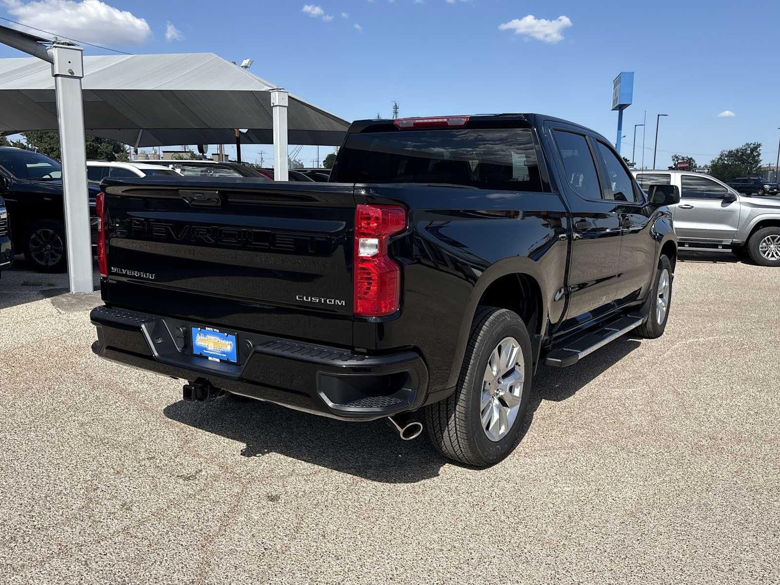 Thumbnail: 2026 Chevrolet Silverado 1500 - 8