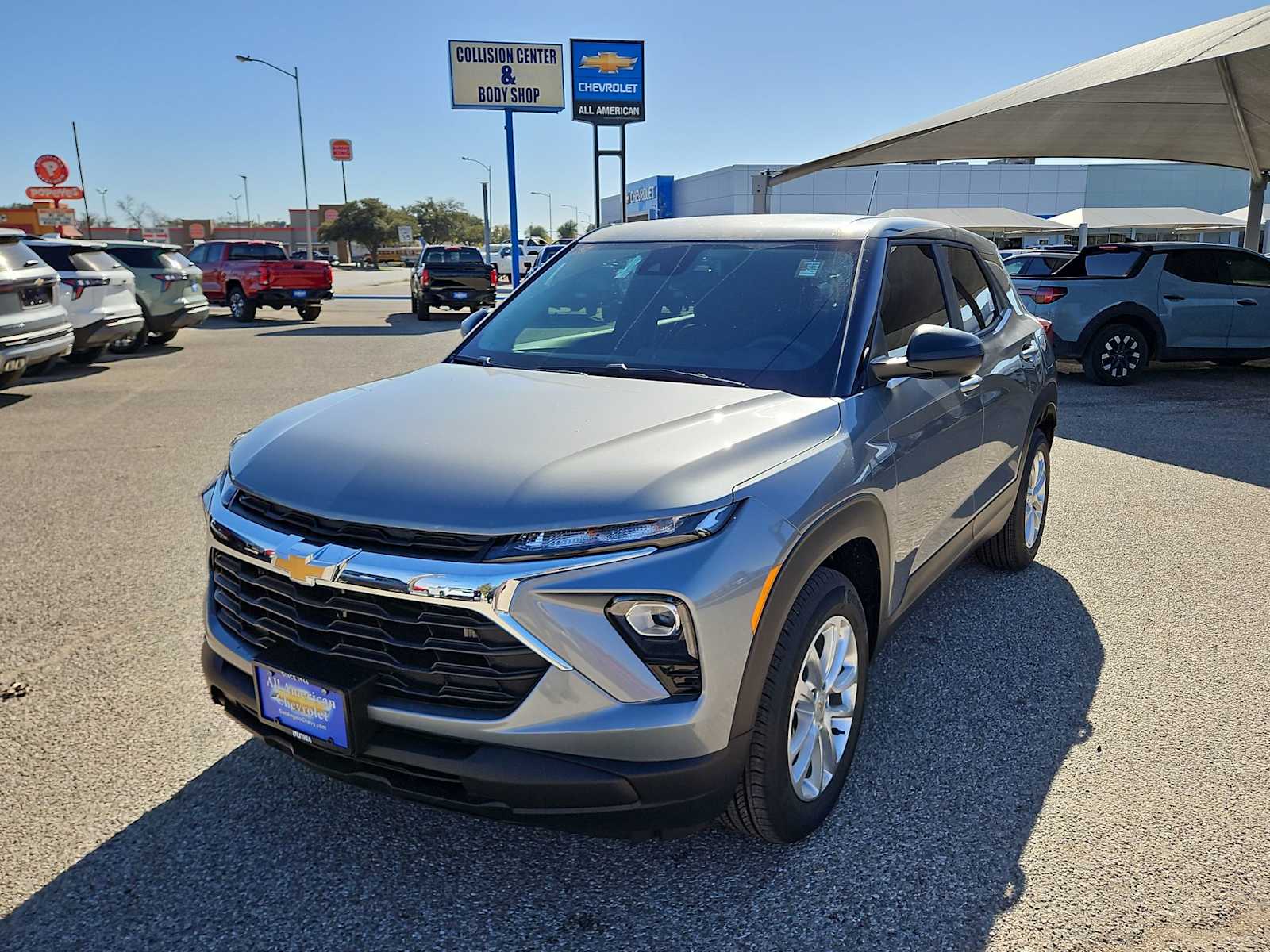 Thumbnail: 2026 Chevrolet TrailBlazer - 4