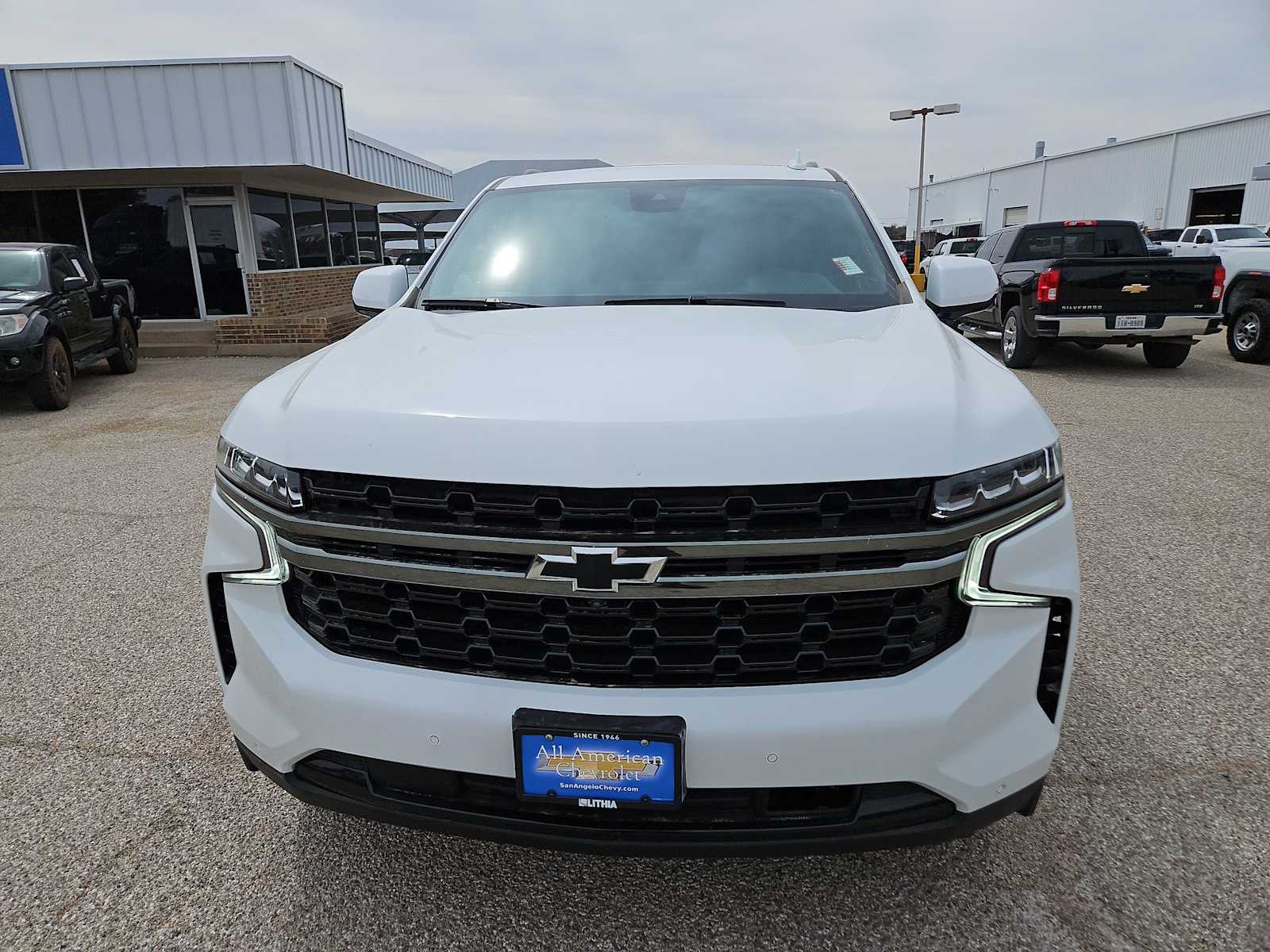 Thumbnail: 2023 Chevrolet Tahoe - 14