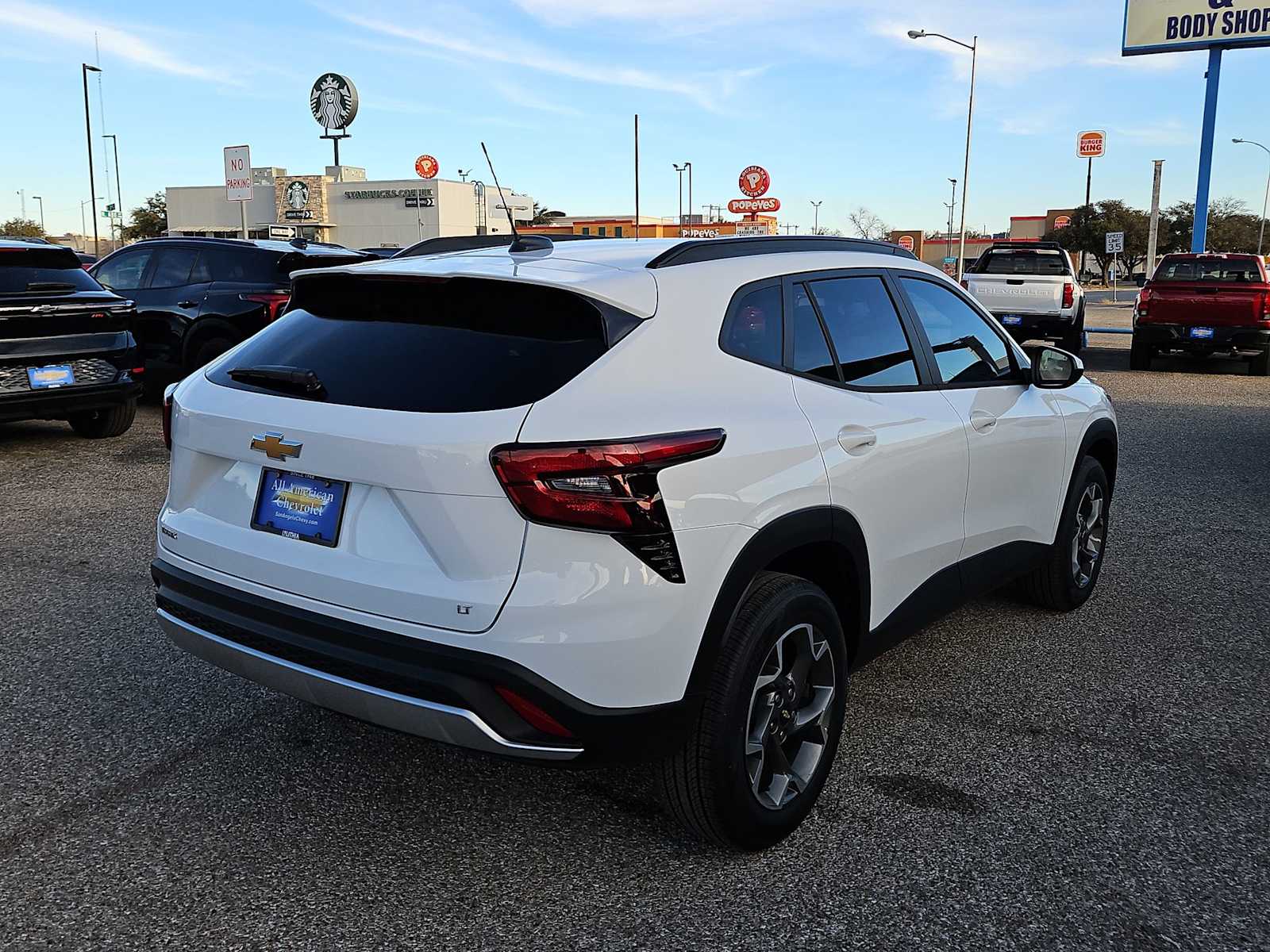 Thumbnail: 2026 Chevrolet Trax - 8