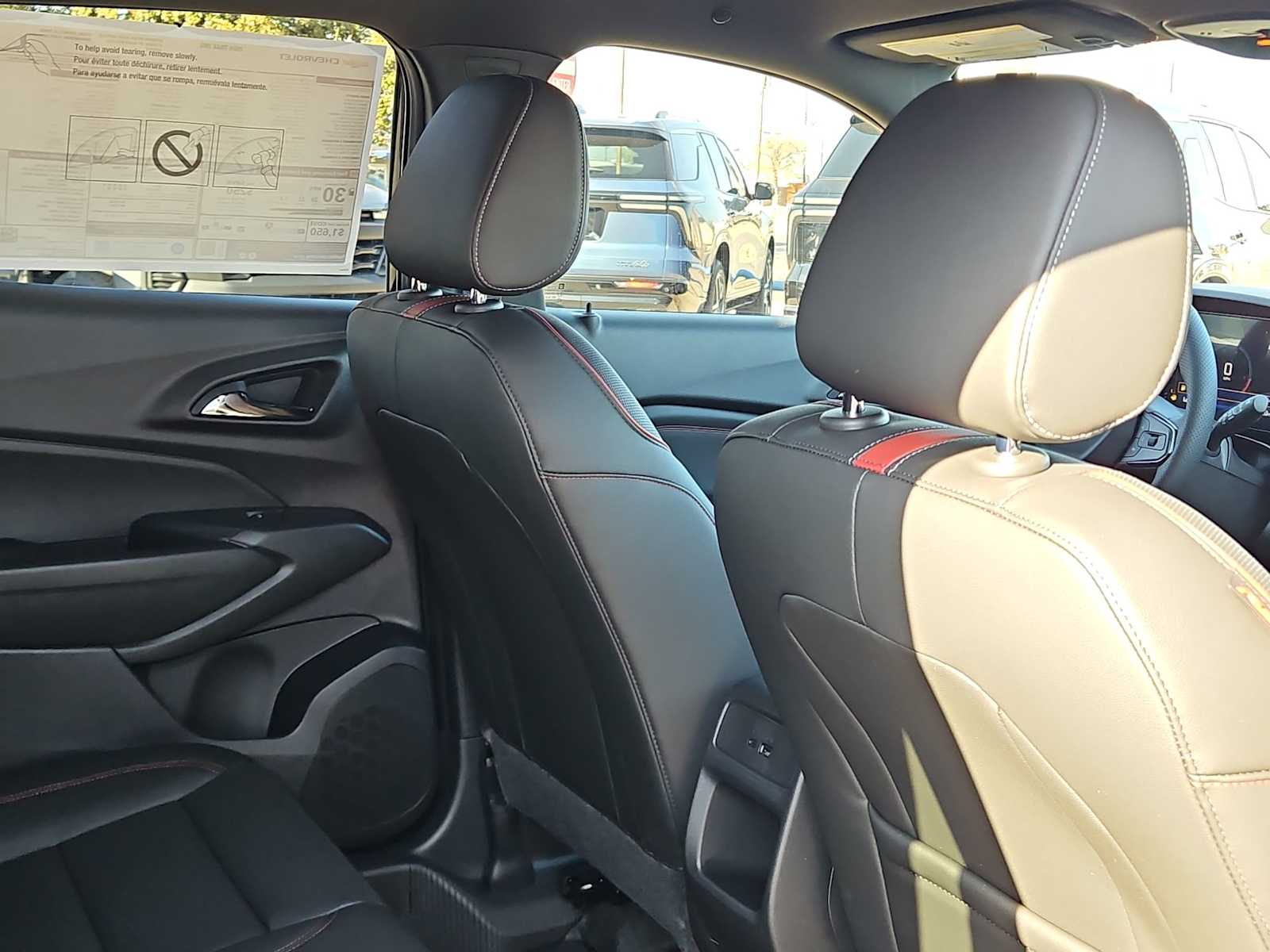 Thumbnail: 2026 Chevrolet Trax - 17