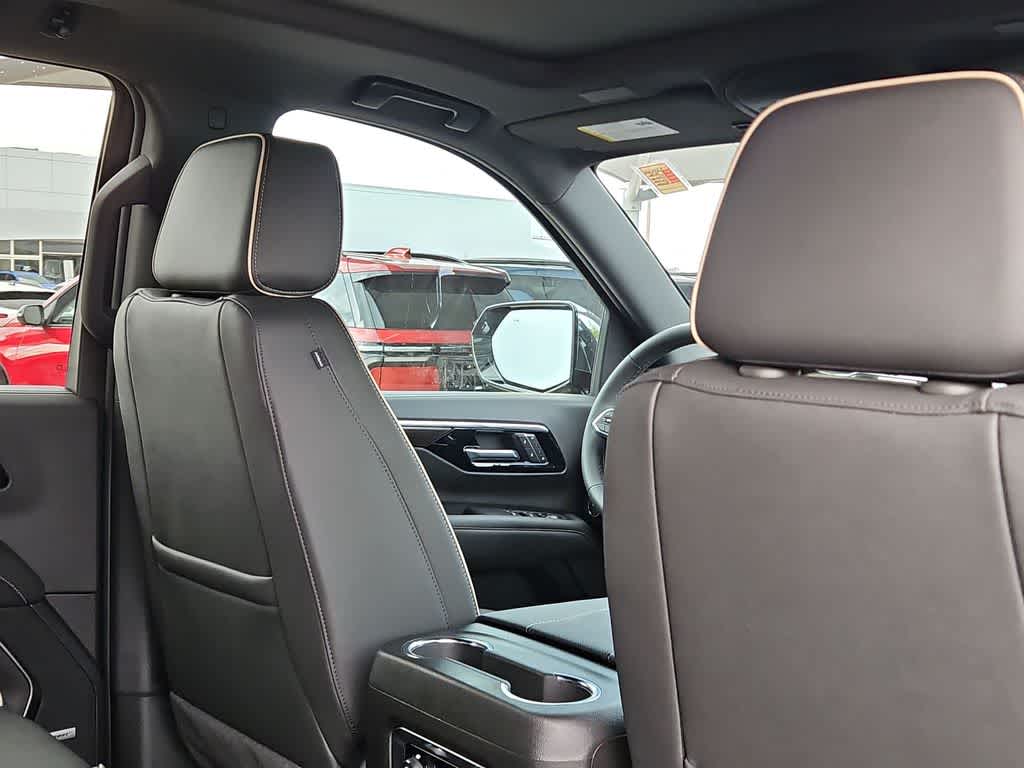 Thumbnail: 2026 Chevrolet Tahoe - 17