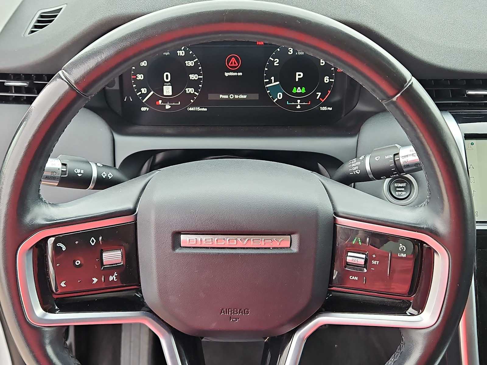 Thumbnail: 2022 Land Rover Discovery Sport - 19