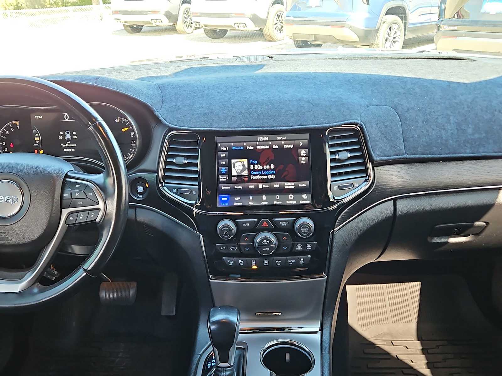 Thumbnail: 2021 Jeep Grand Cherokee - 14