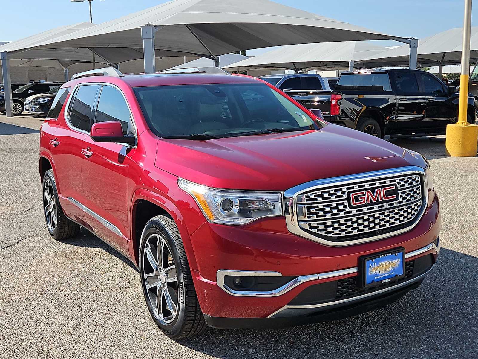 Thumbnail: 2019 GMC Acadia - 2