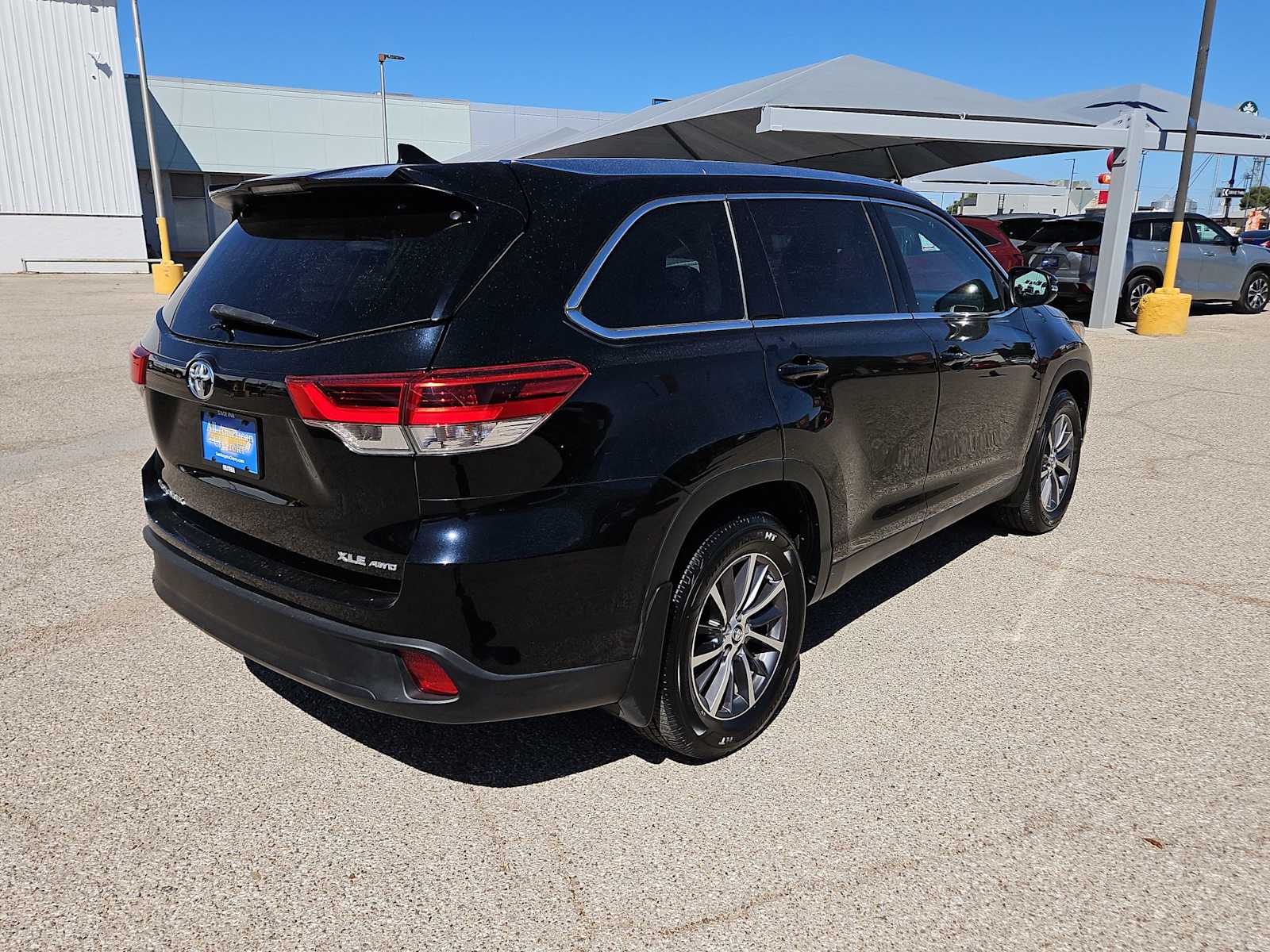 Thumbnail: 2019 Toyota Highlander - 8