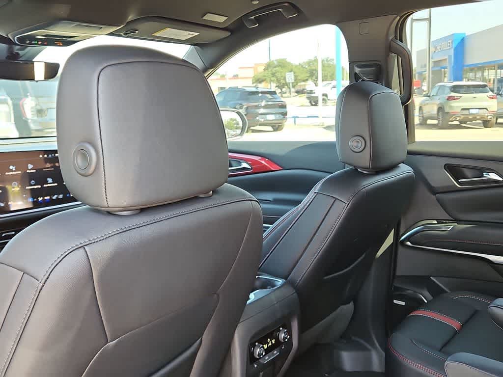 Thumbnail: 2026 Chevrolet Traverse - 15
